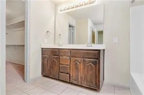 Single Family Residence For Rent in Tarrant County , 2613 Bretton Wood Drive, Fort Worth, Texas 76244, 3 Bedroom, 3 Bathroom, 2 Garage spaces, 1,825 Sqft, built in 2009, mls#21281441, Real Estate Agent in Fort Worth, Homes For Rent in Tarrant county, Homes For Rent in Fort Worth, Realtor in Fort Worth Texas, Real Estate Brokerage Independent Realty Texas, Luminita Cordes Realtor