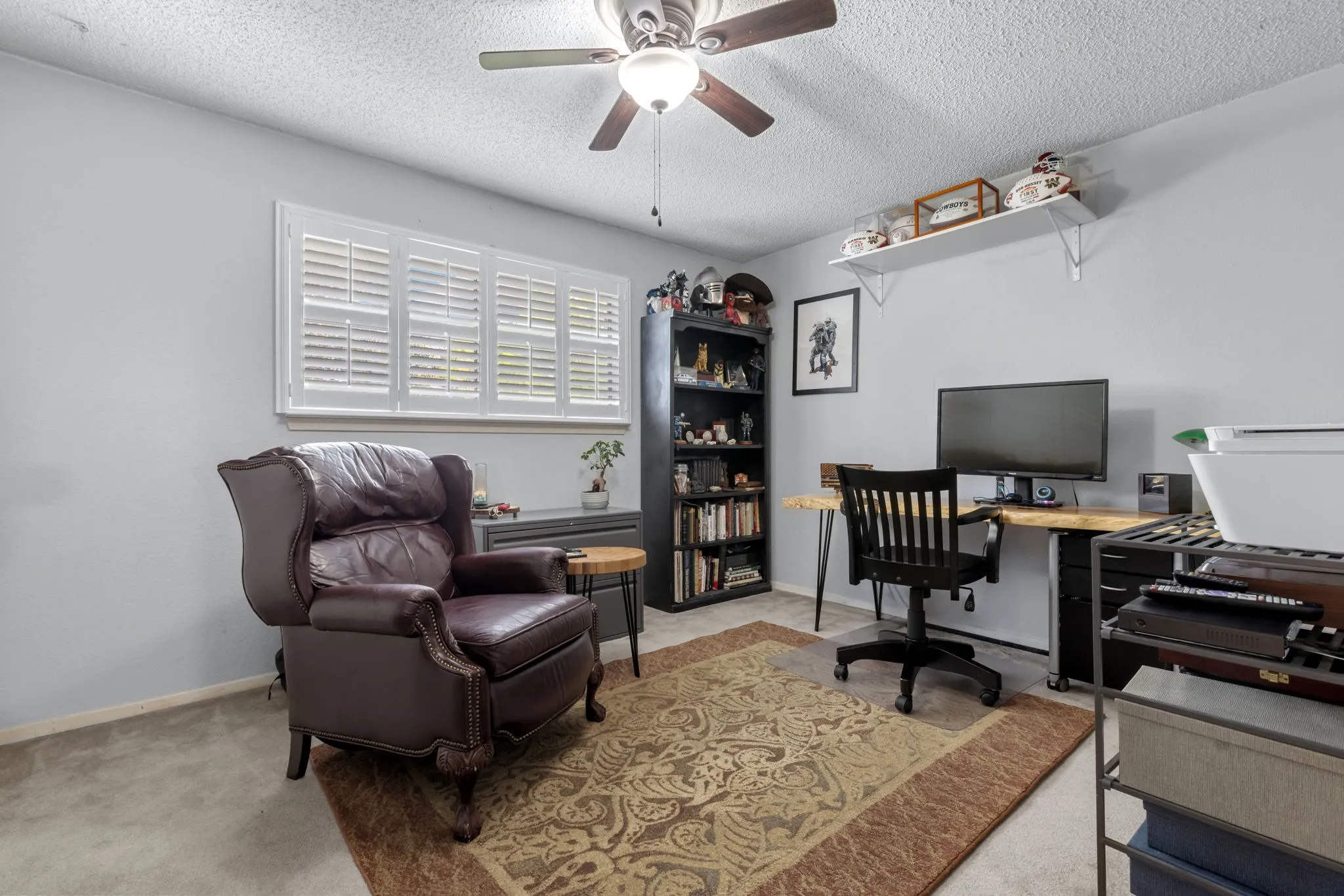 Single Family Residence For Sale in Dallas County , 1317 Elk Grove Drive, Richardson, Texas 75081, 4 Bedroom, 3 Bathroom, 2 Garage spaces, 2,872 Sqft, built in 1983, mls#21285922, Real Estate Agent in Richardson, Homes For Sale in Dallas county, Homes For Sale in Richardson, Realtor in Richardson Texas, Real Estate Brokerage Independent Realty Texas, Luminita Cordes Realtor