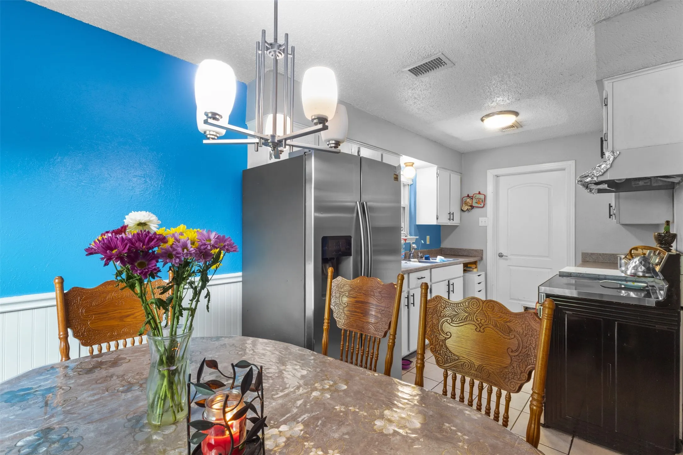 Single Family Residence For Sale in Dallas County , 13212 Kings Mountain Drive, Balch Springs, Texas 75180, 3 Bedroom, 2 Bathroom, Garage spaces, 1,476 Sqft, built in 1971, mls#21286332, Real Estate Agent in Balch Springs, Homes For Sale in Dallas county, Homes For Sale in Balch Springs, Realtor in Balch Springs Texas, Real Estate Brokerage Independent Realty Texas, Luminita Cordes Realtor