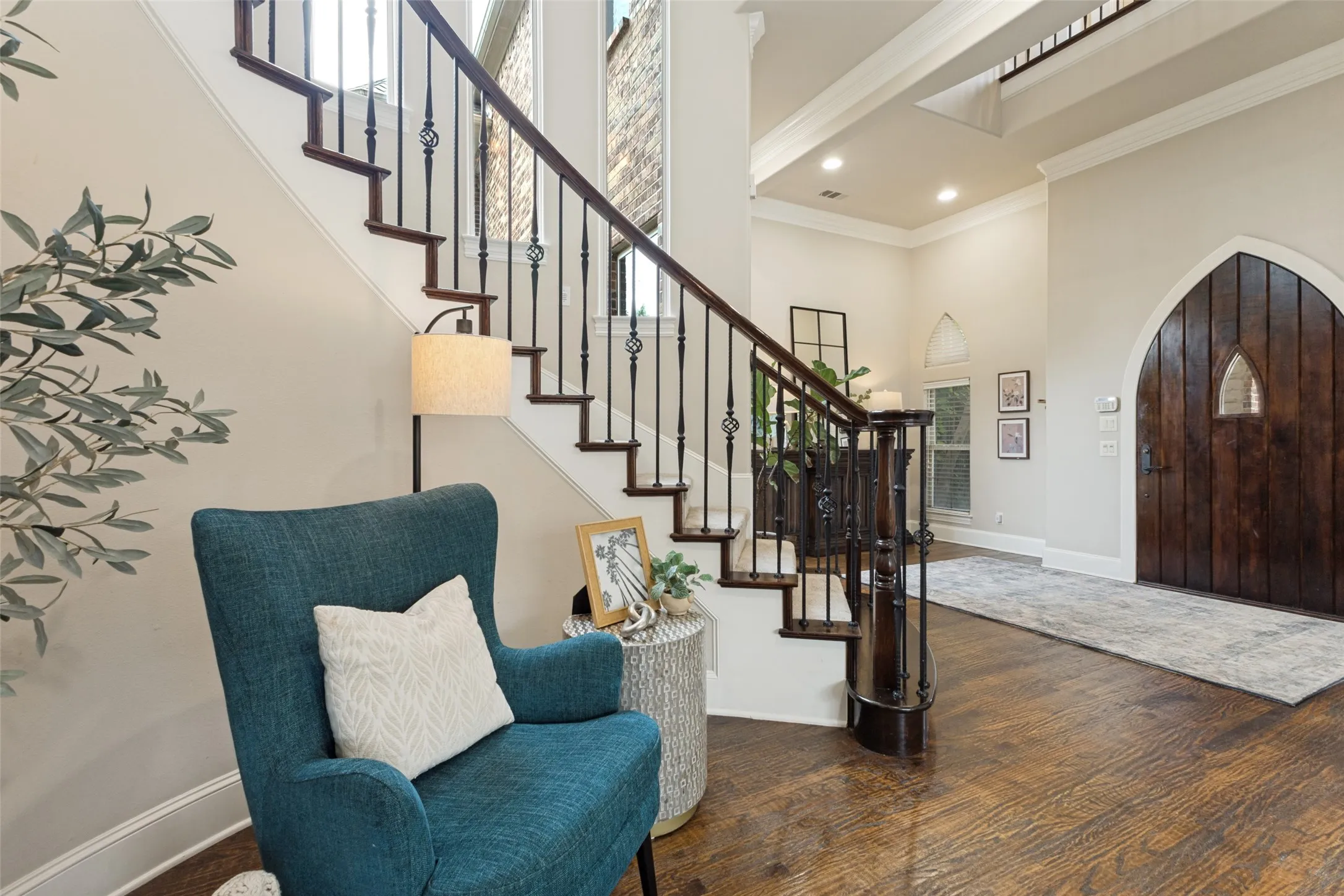 Single Family Residence For Sale in Collin County , 33 Lochleven, Richardson, Texas 75082, 4 Bedroom, 5 Bathroom, 3 Garage spaces, 5,072 Sqft, built in 2002, mls#21283121, Real Estate Agent in Richardson, Homes For Sale in Collin county, Homes For Sale in Richardson, Realtor in Richardson Texas, Real Estate Brokerage Independent Realty Texas, Luminita Cordes Realtor