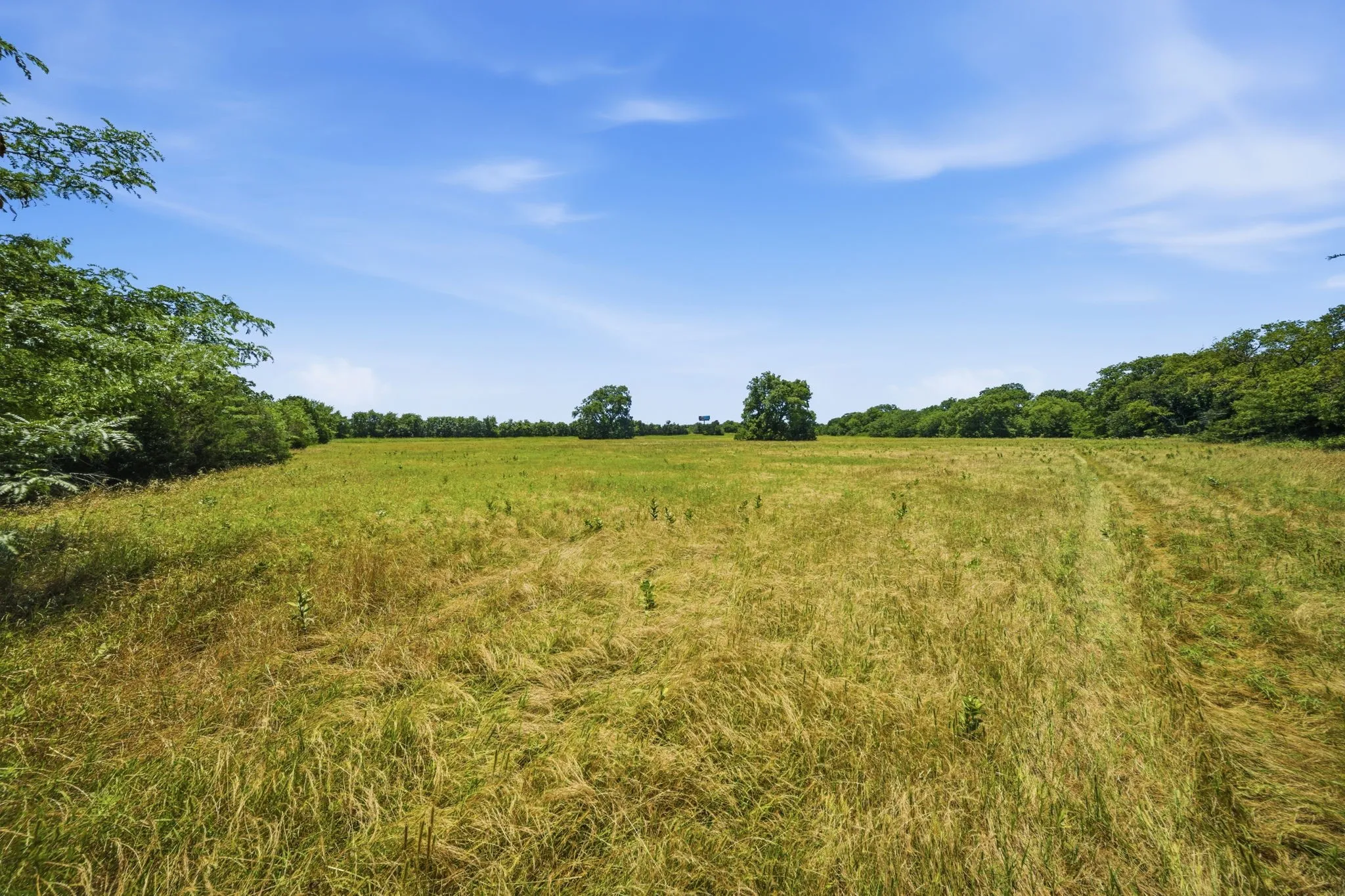 Unimproved Land For Sale in Grayson County , 000 US Hwy 82, Sherman, Texas 75092, 0, 0, Garage spaces, 0 Sqft, built in 0, Price $1,200,000, mls#21286344, Real Estate Agent in Sherman, Homes For Sale in Grayson county, Homes For Sale in Sherman, Realtor in Sherman Texas, Real Estate Brokerage Independent Realty Texas, Luminita Cordes Realtor