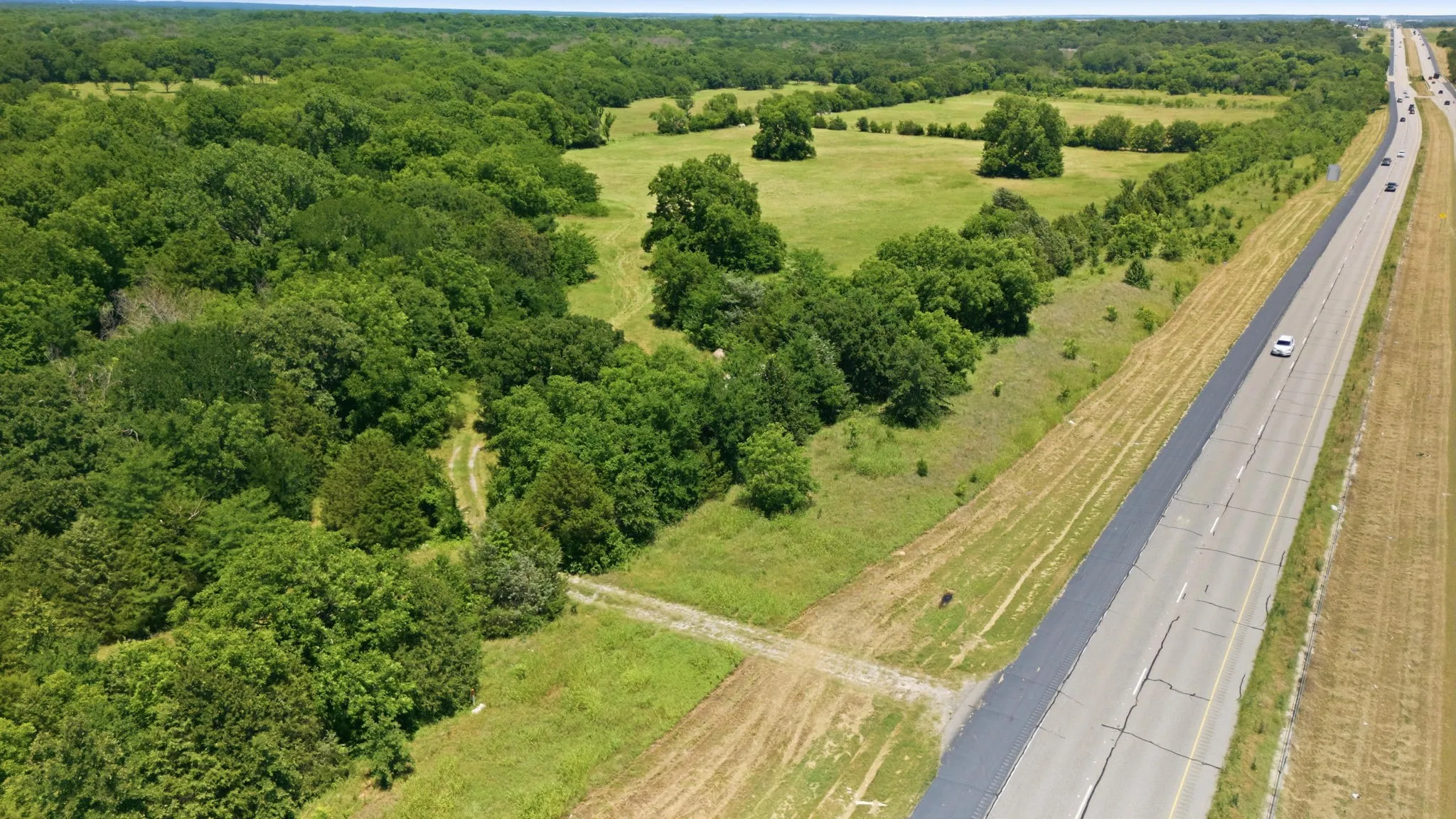 Unimproved Land For Sale in Grayson County , 000 US Hwy 82, Sherman, Texas 75092, 0, 0, Garage spaces, 0 Sqft, built in 0, Price $1,200,000, mls#21286344, Real Estate Agent in Sherman, Homes For Sale in Grayson county, Homes For Sale in Sherman, Realtor in Sherman Texas, Real Estate Brokerage Independent Realty Texas, Luminita Cordes Realtor
