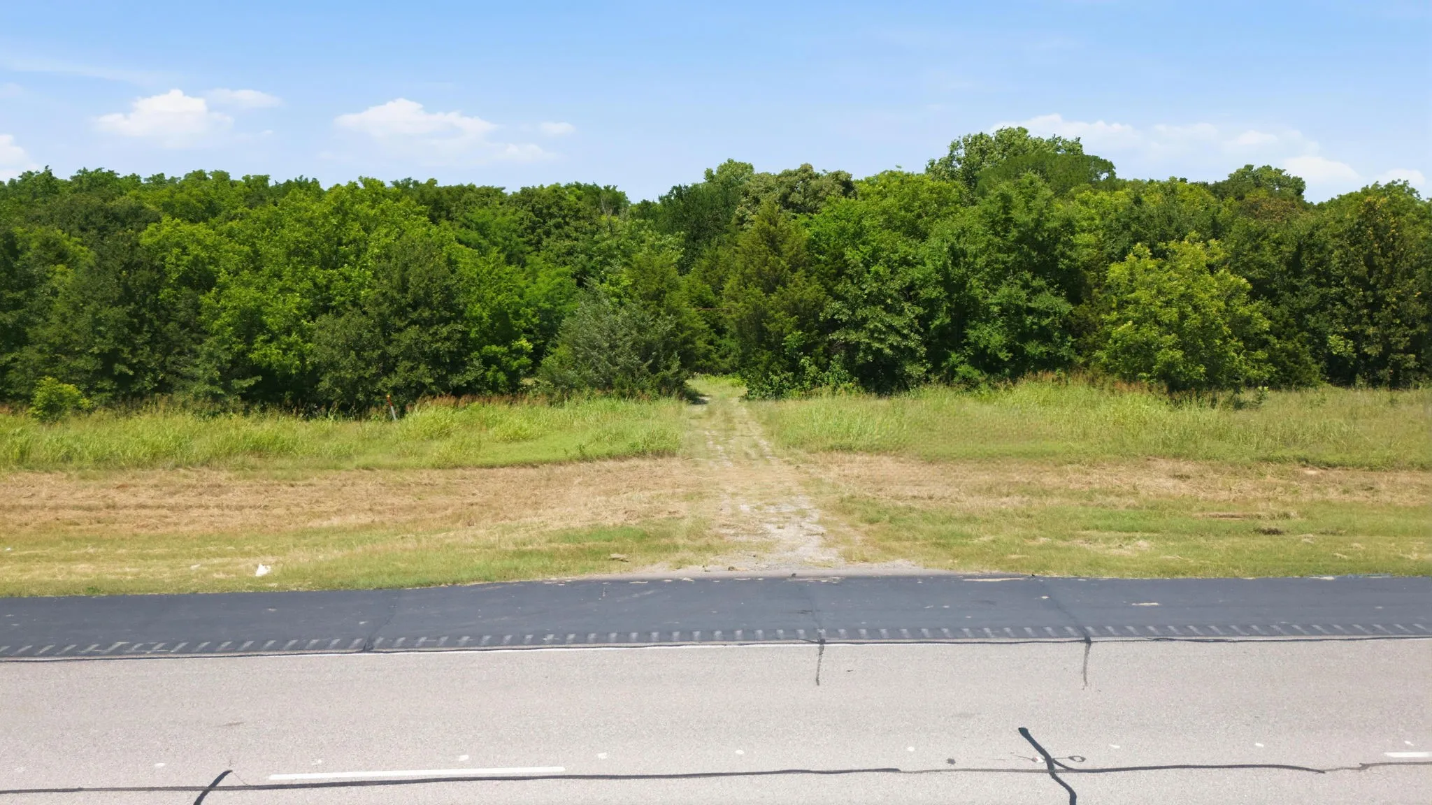 Unimproved Land For Sale in Grayson County , 000 US Hwy 82, Sherman, Texas 75092, 0, 0, Garage spaces, 0 Sqft, built in 0, Price $1,200,000, mls#21286344, Real Estate Agent in Sherman, Homes For Sale in Grayson county, Homes For Sale in Sherman, Realtor in Sherman Texas, Real Estate Brokerage Independent Realty Texas, Luminita Cordes Realtor