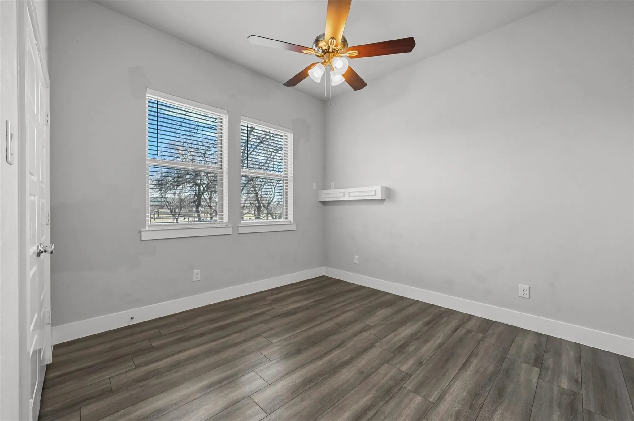 Duplex For Sale in Ellis County , 204 N Getzendaner Street, Waxahachie, Texas 75165, 7 Bedroom, 6 Bathroom, 2 Garage spaces, 0 Sqft, built in 2020, Price $625,000, mls#21284098, Real Estate Agent in Waxahachie, Homes For Sale in Ellis county, Homes For Sale in Waxahachie, Realtor in Waxahachie Texas, Real Estate Brokerage Independent Realty Texas, Luminita Cordes Realtor