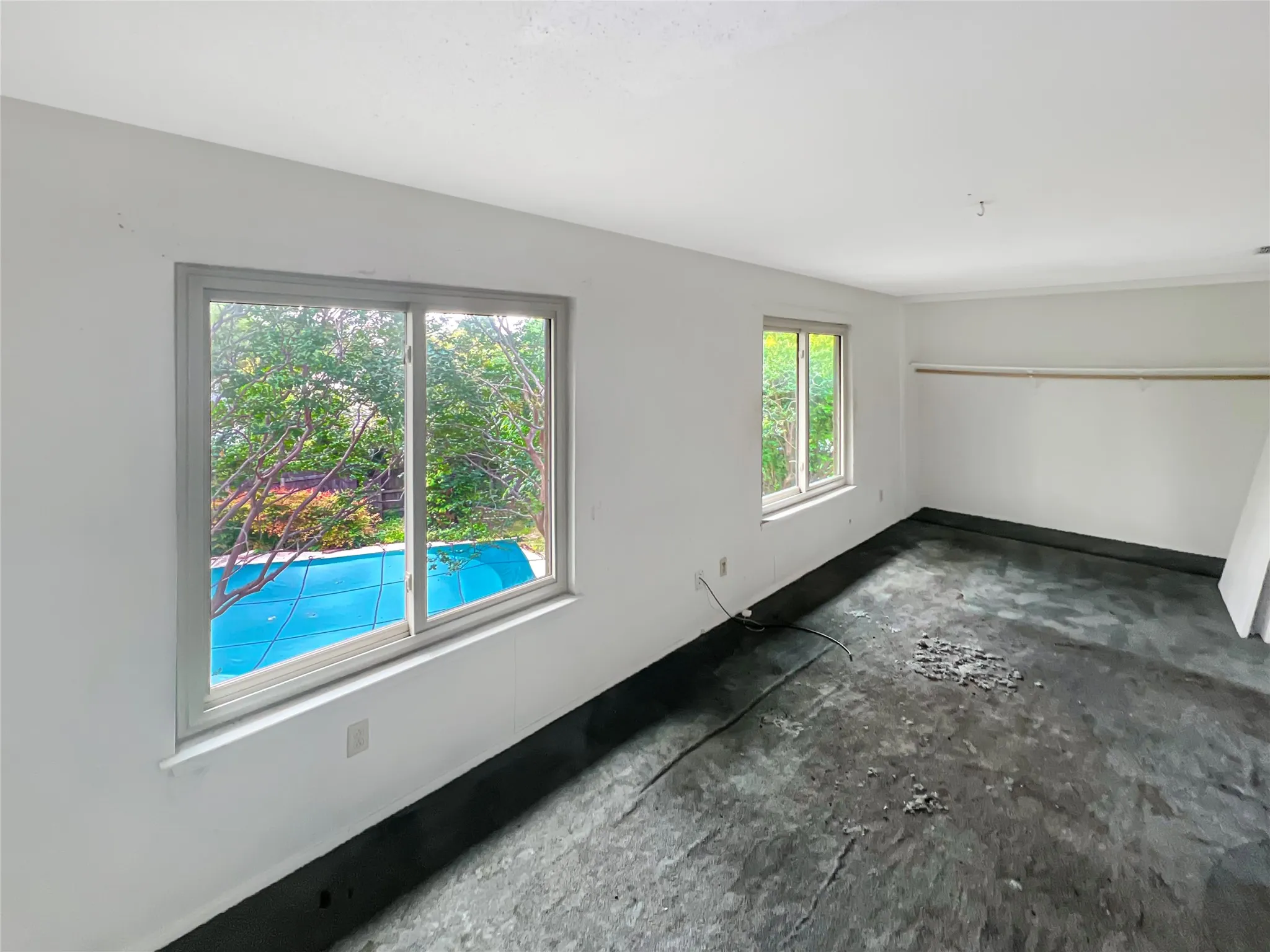 Single Family Residence For Sale in Dallas County , 1801 Plantation Road, Garland, Texas 75044, 3 Bedroom, 3 Bathroom, 2 Garage spaces, 2,506 Sqft, built in 1970, mls#21286061, Real Estate Agent in Garland, Homes For Sale in Dallas county, Homes For Sale in Garland, Realtor in Garland Texas, Real Estate Brokerage Independent Realty Texas, Luminita Cordes Realtor