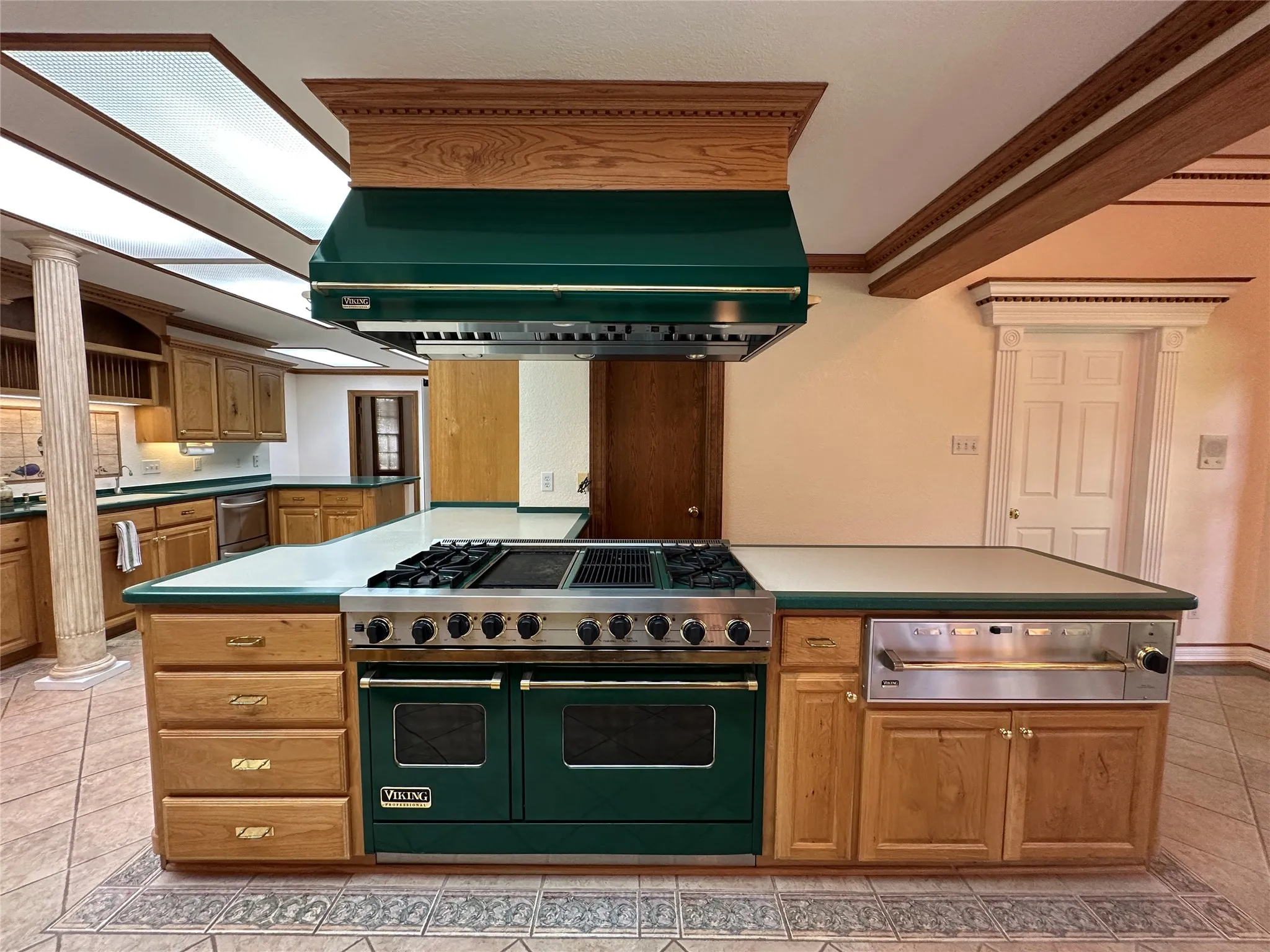 Single Family Residence For Sale in Dallas County , 217 Sunray Lane, Sunnyvale, Texas 75182, 4 Bedroom, 4 Bathroom, 2 Garage spaces, 6,227 Sqft, built in 1987, mls#21286170, Real Estate Agent in Sunnyvale, Homes For Sale in Dallas county, Homes For Sale in Sunnyvale, Realtor in Sunnyvale Texas, Real Estate Brokerage Independent Realty Texas, Luminita Cordes Realtor