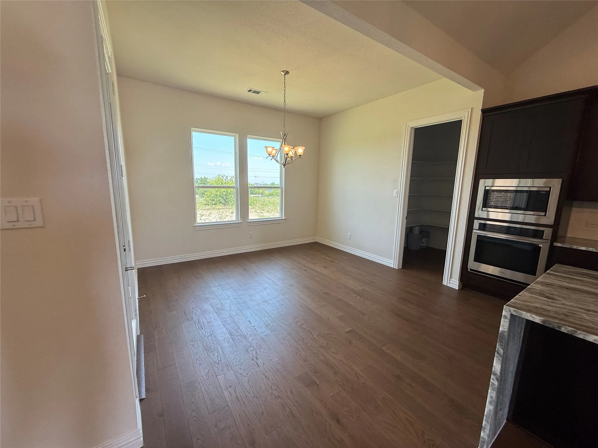 Single Family Residence For Sale in Parker County , 208 Slimp Bluff, Azle, Texas 76020, 4 Bedroom, 4 Bathroom, 3 Garage spaces, 2,983 Sqft, built in 2025, mls#21286384, Real Estate Agent in Azle, Homes For Sale in Parker county, Homes For Sale in Azle, Realtor in Azle Texas, Real Estate Brokerage Independent Realty Texas, Luminita Cordes Realtor