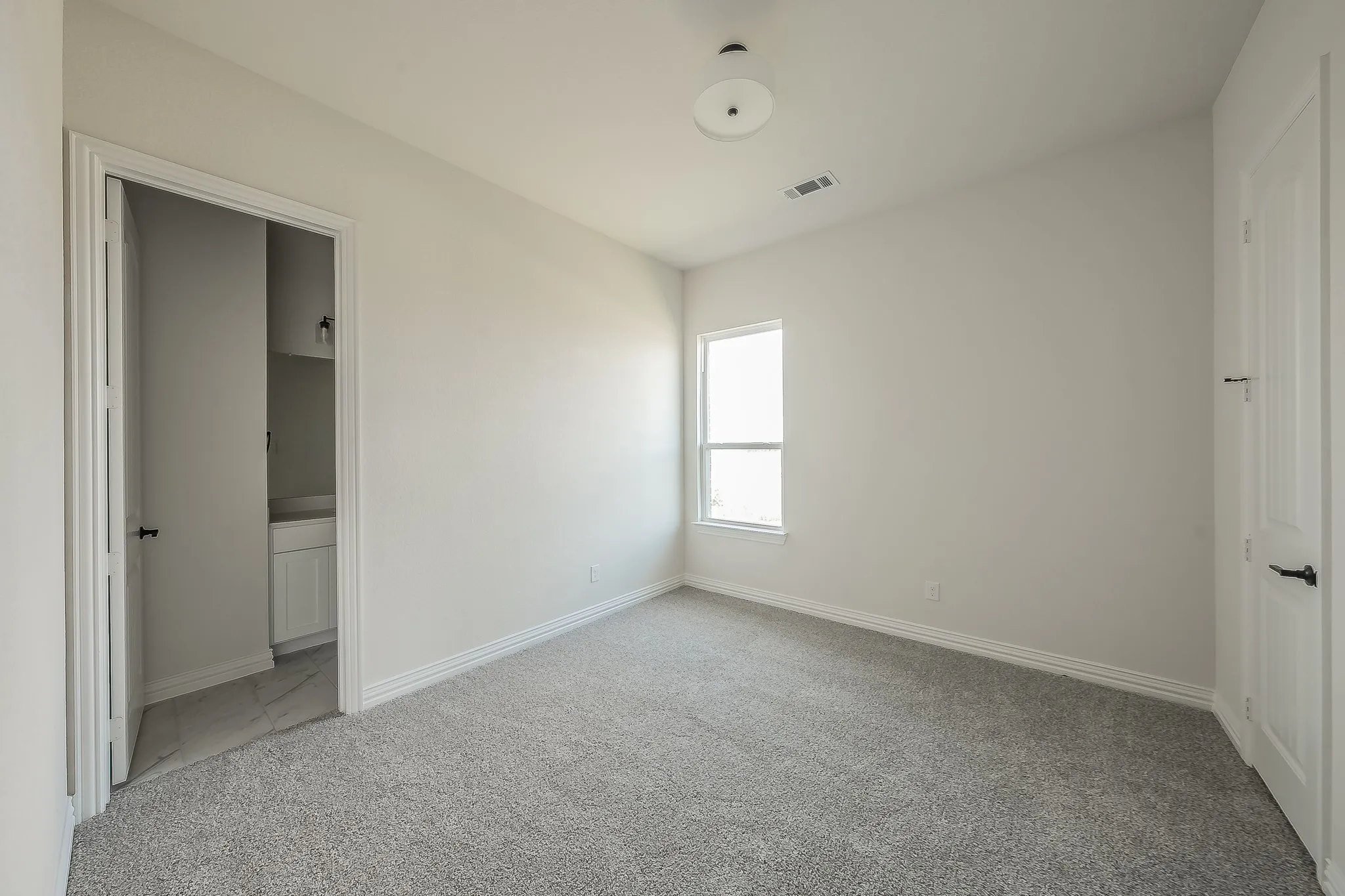 Single Family Residence For Sale in Ellis County , 430 Harvest Time Lane, Venus, Texas 76084, 4 Bedroom, 4 Bathroom, 2 Garage spaces, 2,725 Sqft, built in 2025, mls#21286382, Real Estate Agent in Venus, Homes For Sale in Ellis county, Homes For Sale in Venus, Realtor in Venus Texas, Real Estate Brokerage Independent Realty Texas, Luminita Cordes Realtor