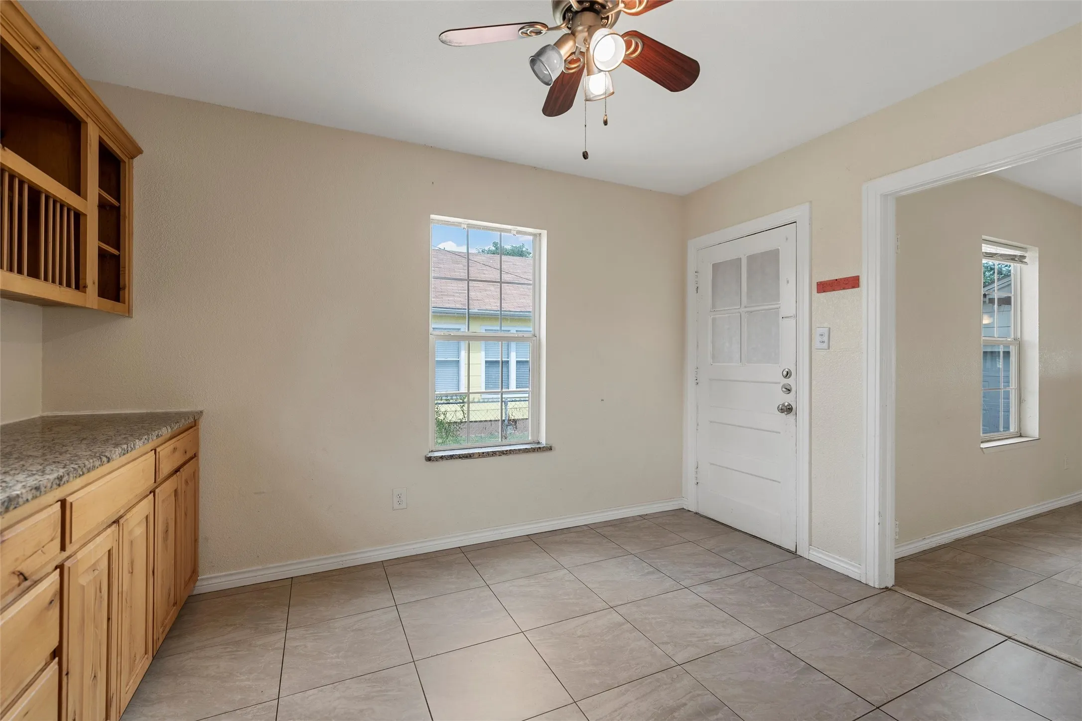 Single Family Residence For Sale in Mc Lennan County , 1306 W 11th Street, Mc Gregor, Texas 76657, 2 Bedroom, 2 Bathroom, 1 Garage spaces, 1,568 Sqft, built in 1956, mls#21286395, Real Estate Agent in Mc Gregor, Homes For Sale in Mc Lennan county, Homes For Sale in Mc Gregor, Realtor in Mc Gregor Texas, Real Estate Brokerage Independent Realty Texas, Luminita Cordes Realtor