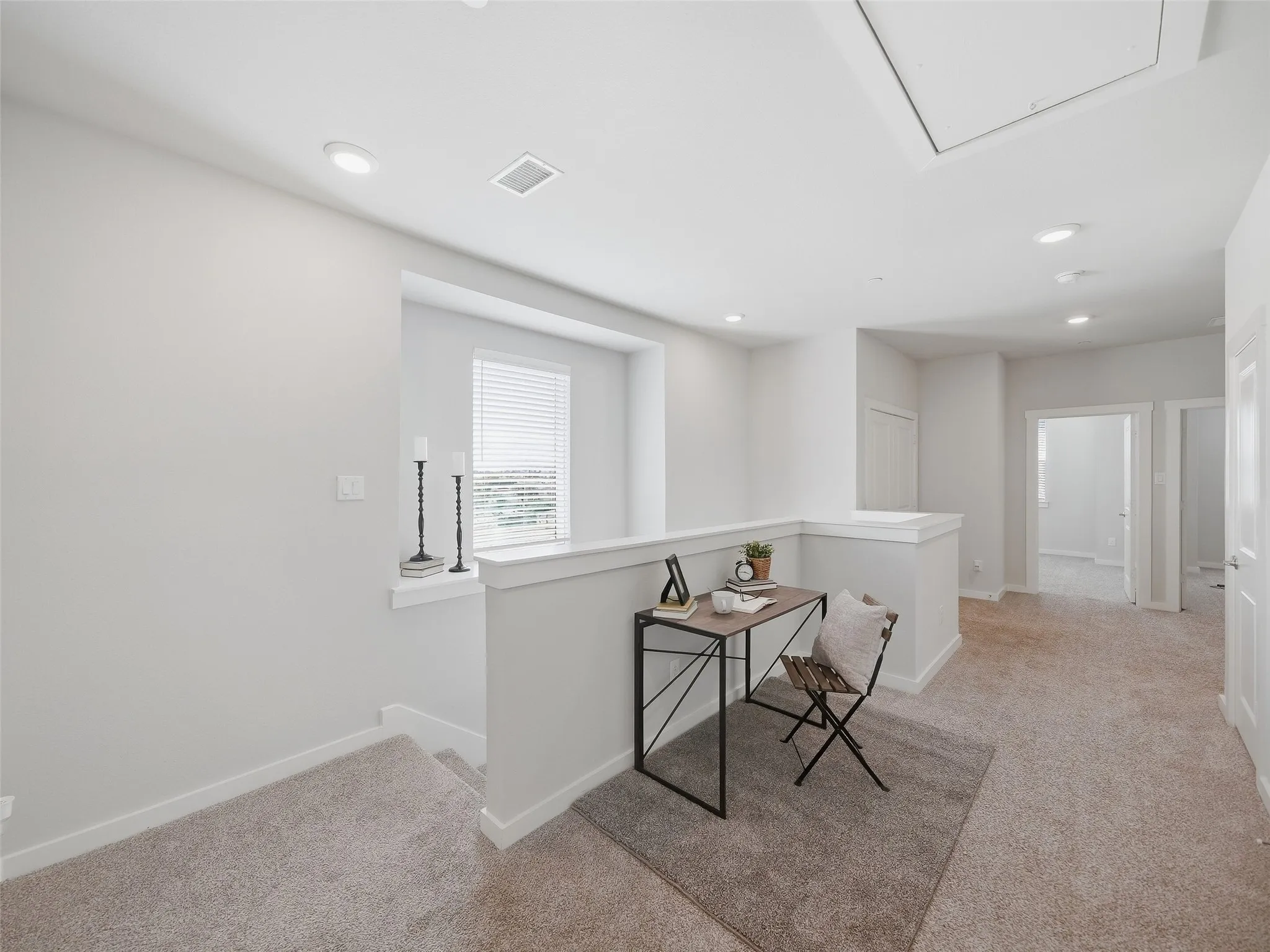 Townhouse For Rent in Collin County , 800 Emerling, Mc Kinney, Texas 75069, 3 Bedroom, 3 Bathroom, 2 Garage spaces, 1,810 Sqft, built in 2021, mls#21283518, Real Estate Agent in Mc Kinney, Homes For Rent in Collin county, Homes For Rent in Mc Kinney, Realtor in Mc Kinney Texas, Real Estate Brokerage Independent Realty Texas, Luminita Cordes Realtor