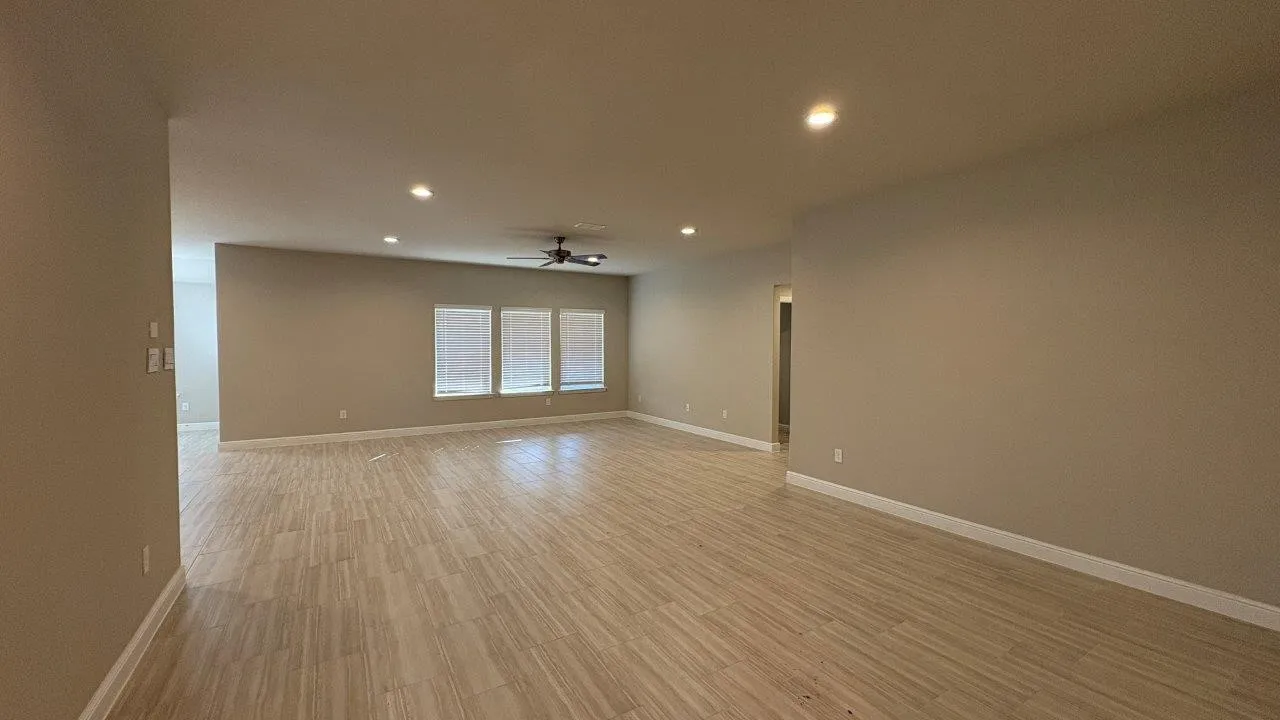 Single Family Residence For Sale in Hood County , 219 SANDSTONE Circle, Granbury, Texas 76048, 4 Bedrooms, 2 Bathrooms, 2 Garage spaces, 2,088 Sqft, built in 2026, Price $379,990, mls#21285151, Real Estate Agent in Granbury, Homes For Sale in Hood county, Homes For Sale in Granbury, Realtor in Granbury Texas, Real Estate Brokerage Independent Realty Texas, Luminita Cordes Realtor
