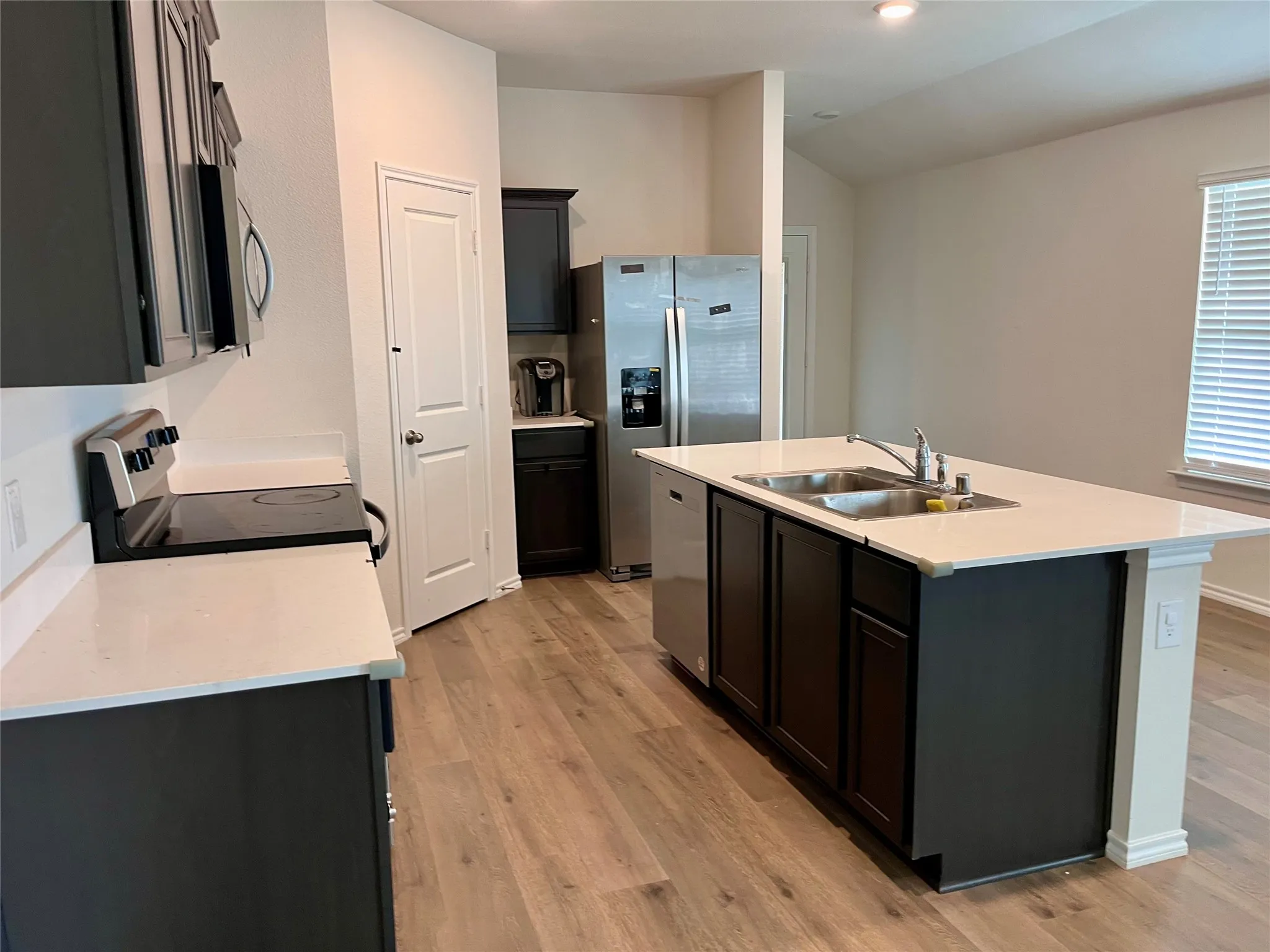 Single Family Residence For Sale in Kaufman County , 1302 Draper Lane, Forney, Texas 75126, 3 Bedrooms, 2 Bathrooms, 2 Garage spaces, 1,565 Sqft, built in 2023, Price $224,500, mls#21285603, Real Estate Agent in Forney, Homes For Sale in Kaufman county, Homes For Sale in Forney, Realtor in Forney Texas, Real Estate Brokerage Independent Realty Texas, Luminita Cordes Realtor