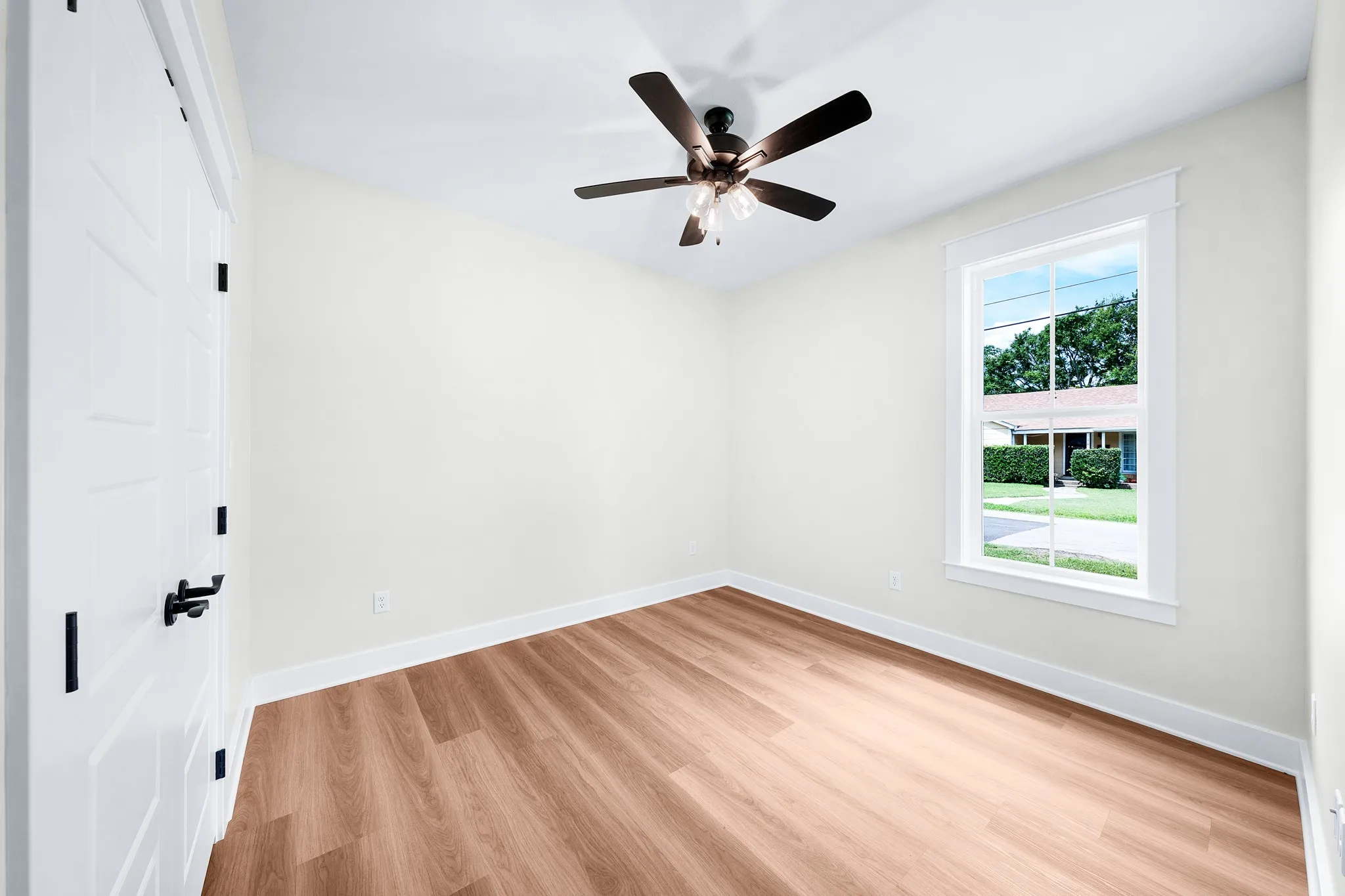 Single Family Residence For Sale in Wood County , 213 Turman Street, Mineola, Texas 75773, 3 Bedrooms, 2 Bathrooms, 2 Garage spaces, 1,400 Sqft, built in 2026, Price $319,000, mls#21284034, Real Estate Agent in Mineola, Homes For Sale in Wood county, Homes For Sale in Mineola, Realtor in Mineola Texas, Real Estate Brokerage Independent Realty Texas, Luminita Cordes Realtor