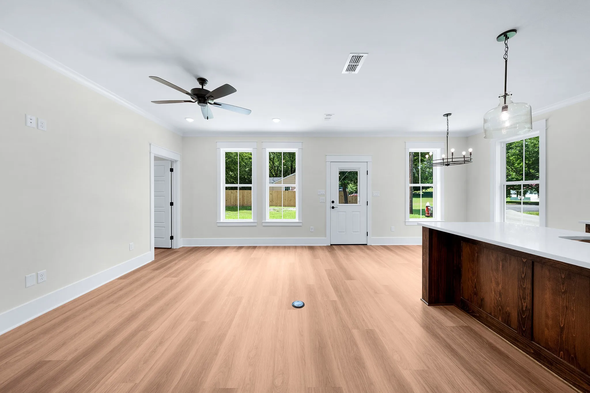 Single Family Residence For Sale in Wood County , 213 Turman Street, Mineola, Texas 75773, 3 Bedrooms, 2 Bathrooms, 2 Garage spaces, 1,400 Sqft, built in 2026, Price $319,000, mls#21284034, Real Estate Agent in Mineola, Homes For Sale in Wood county, Homes For Sale in Mineola, Realtor in Mineola Texas, Real Estate Brokerage Independent Realty Texas, Luminita Cordes Realtor
