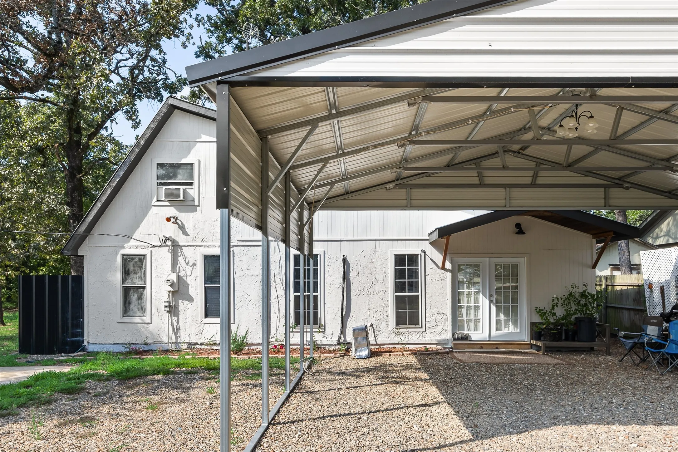 Single Family Residence For Sale in Rains County , 136 Private Road 7708, Emory, Texas 75440, 4 Bedroom, 3 Bathroom, Garage spaces, 1,092 Sqft, built in 1991, mls#21282068, Real Estate Agent in Emory, Homes For Sale in Rains county, Homes For Sale in Emory, Realtor in Emory Texas, Real Estate Brokerage Independent Realty Texas, Luminita Cordes Realtor