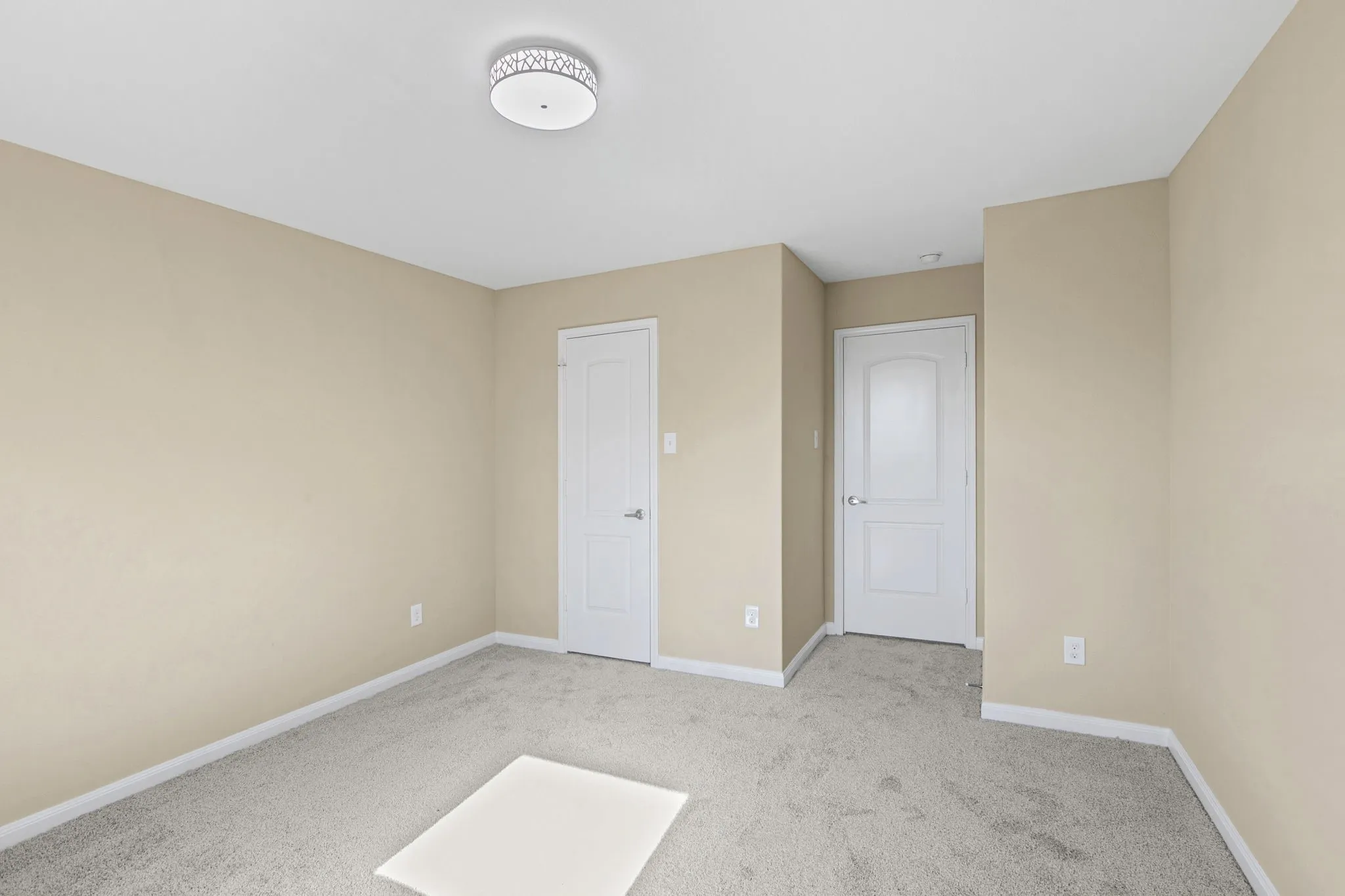 Single Family Residence For Sale in Dallas County , 1516 Kinglet Street, De Soto, Texas 75115, 4 Bedrooms, 3 Bathrooms, 2 Garage spaces, 2,618 Sqft, built in 2020, Price $355,000, mls#21286445, Real Estate Agent in De Soto, Homes For Sale in Dallas county, Homes For Sale in De Soto, Realtor in De Soto Texas, Real Estate Brokerage Independent Realty Texas, Luminita Cordes Realtor