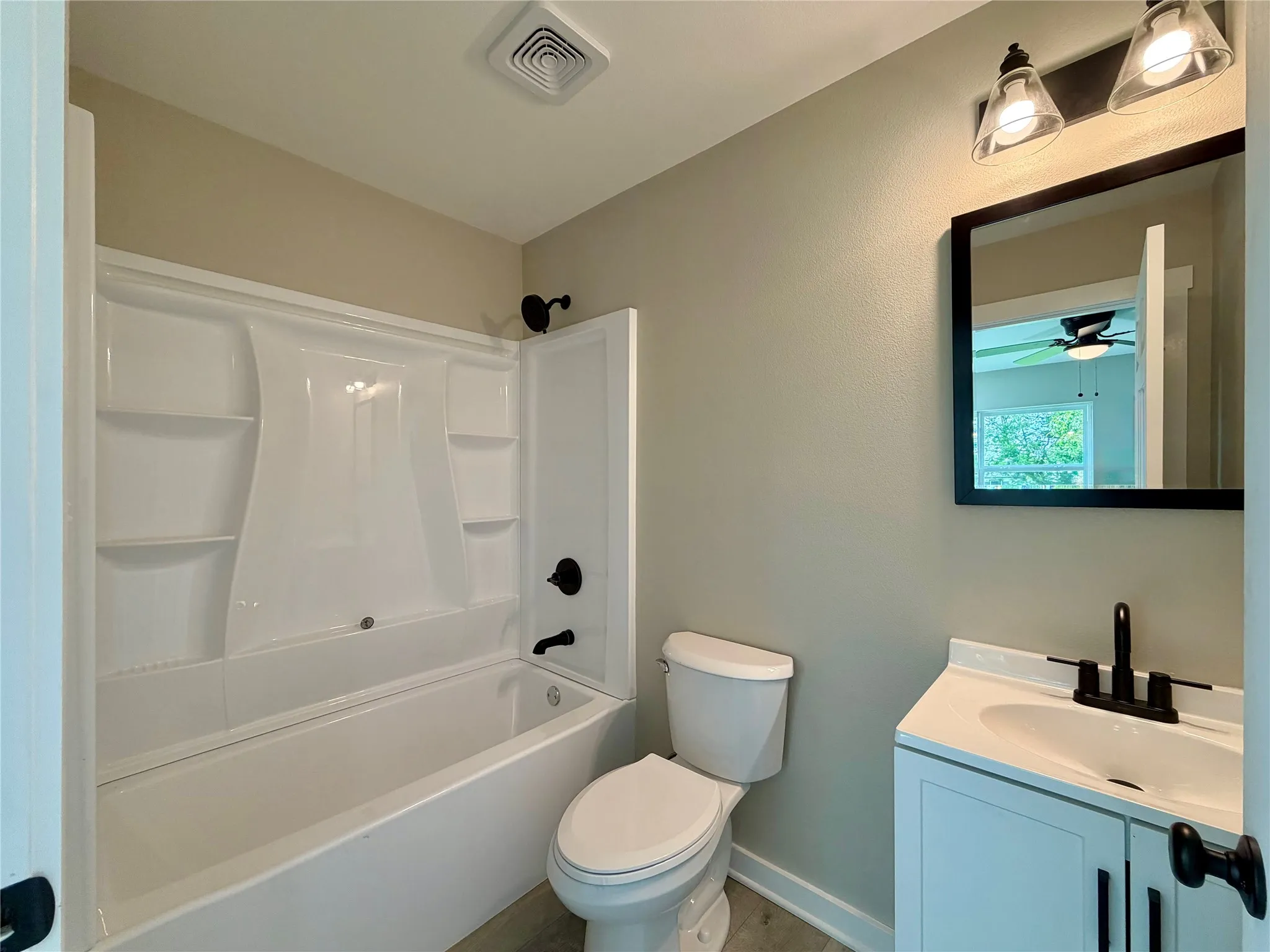 Single Family Residence For Sale in Rains County , 615 Smith Circle, Point, Texas 75472, 3 Bedroom, 2 Bathroom, Garage spaces, 1,008 Sqft, built in 1980, mls#21286461, Real Estate Agent in Point, Homes For Sale in Rains county, Homes For Sale in Point, Realtor in Point Texas, Real Estate Brokerage Independent Realty Texas, Luminita Cordes Realtor