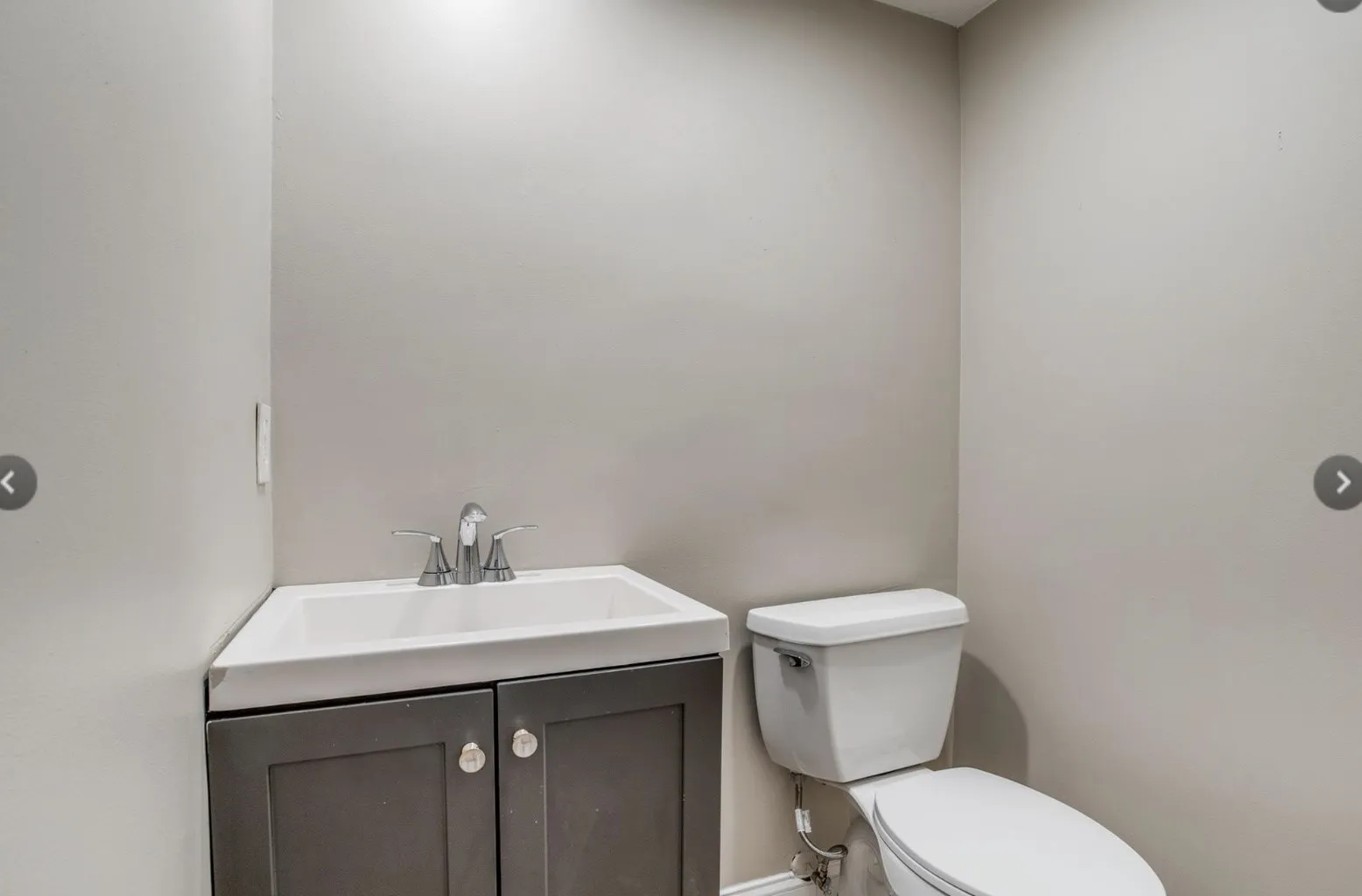 Condominium For Sale in Dallas County , 13340 Kit Lane A4, Dallas, Texas 75240, 2 Bedrooms, 3 Bathrooms, 2 Garage spaces, 1,274 Sqft, built in 1974, Price $259,800, mls#21285977, Real Estate Agent in Dallas, Homes For Sale in Dallas county, Homes For Sale in Dallas, Realtor in Dallas Texas, Real Estate Brokerage Independent Realty Texas, Luminita Cordes Realtor