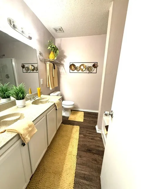 Single Family Residence For Rent in Tarrant County , 709 Granite Ridge Drive, Fort Worth, Texas 76179, 3 Bedroom, 2 Bathroom, 2 Garage spaces, 1,868 Sqft, built in 2005, mls#21286490, Real Estate Agent in Fort Worth, Homes For Rent in Tarrant county, Homes For Rent in Fort Worth, Realtor in Fort Worth Texas, Real Estate Brokerage Independent Realty Texas, Luminita Cordes Realtor