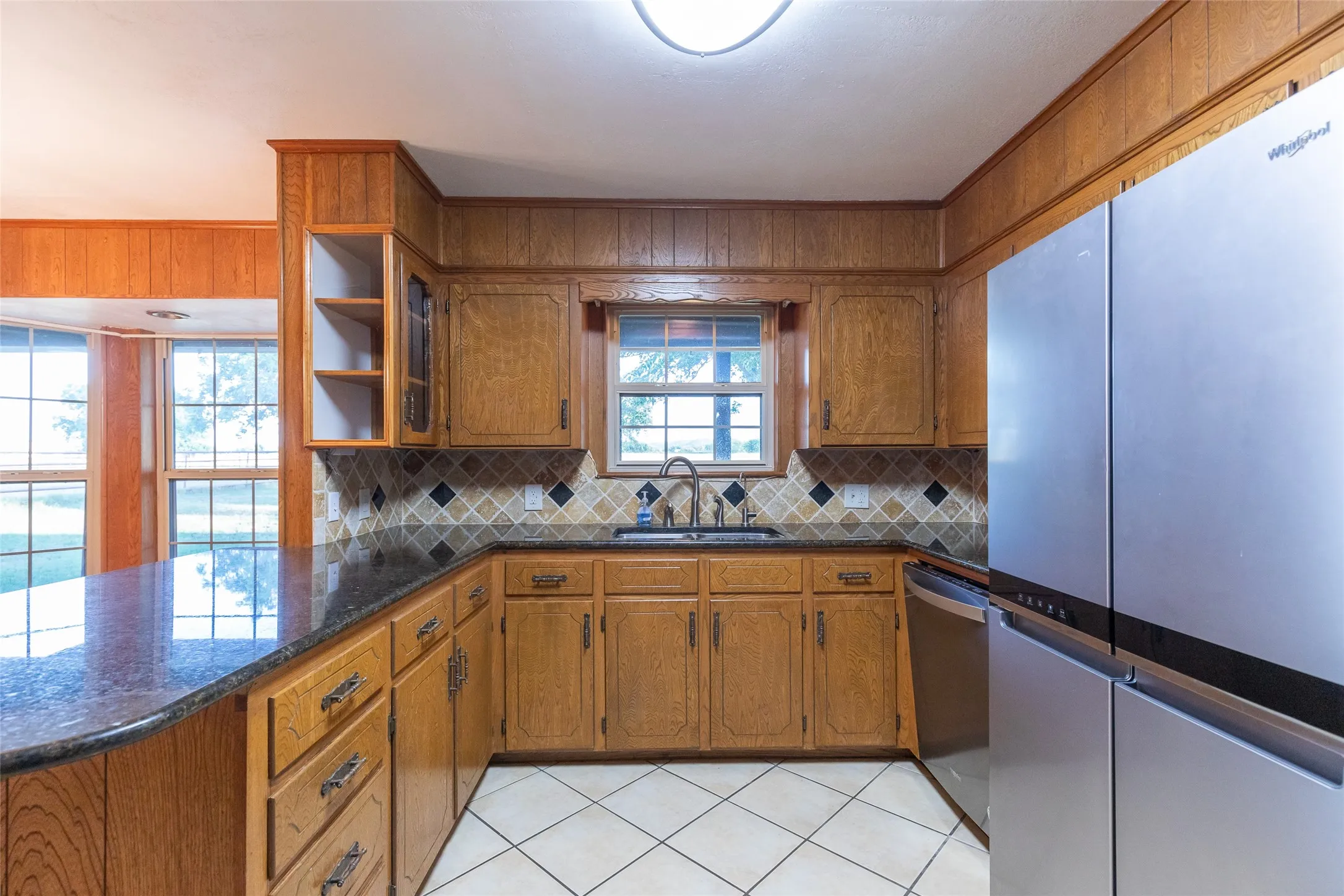 Single Family Residence For Sale in Taylor County , 146 Foothill Road, Abilene, Texas 79602, 3 Bedroom, 2 Bathroom, 2 Garage spaces, 2,025 Sqft, built in 1983, mls#21286505, Real Estate Agent in Abilene, Homes For Sale in Taylor county, Homes For Sale in Abilene, Realtor in Abilene Texas, Real Estate Brokerage Independent Realty Texas, Luminita Cordes Realtor