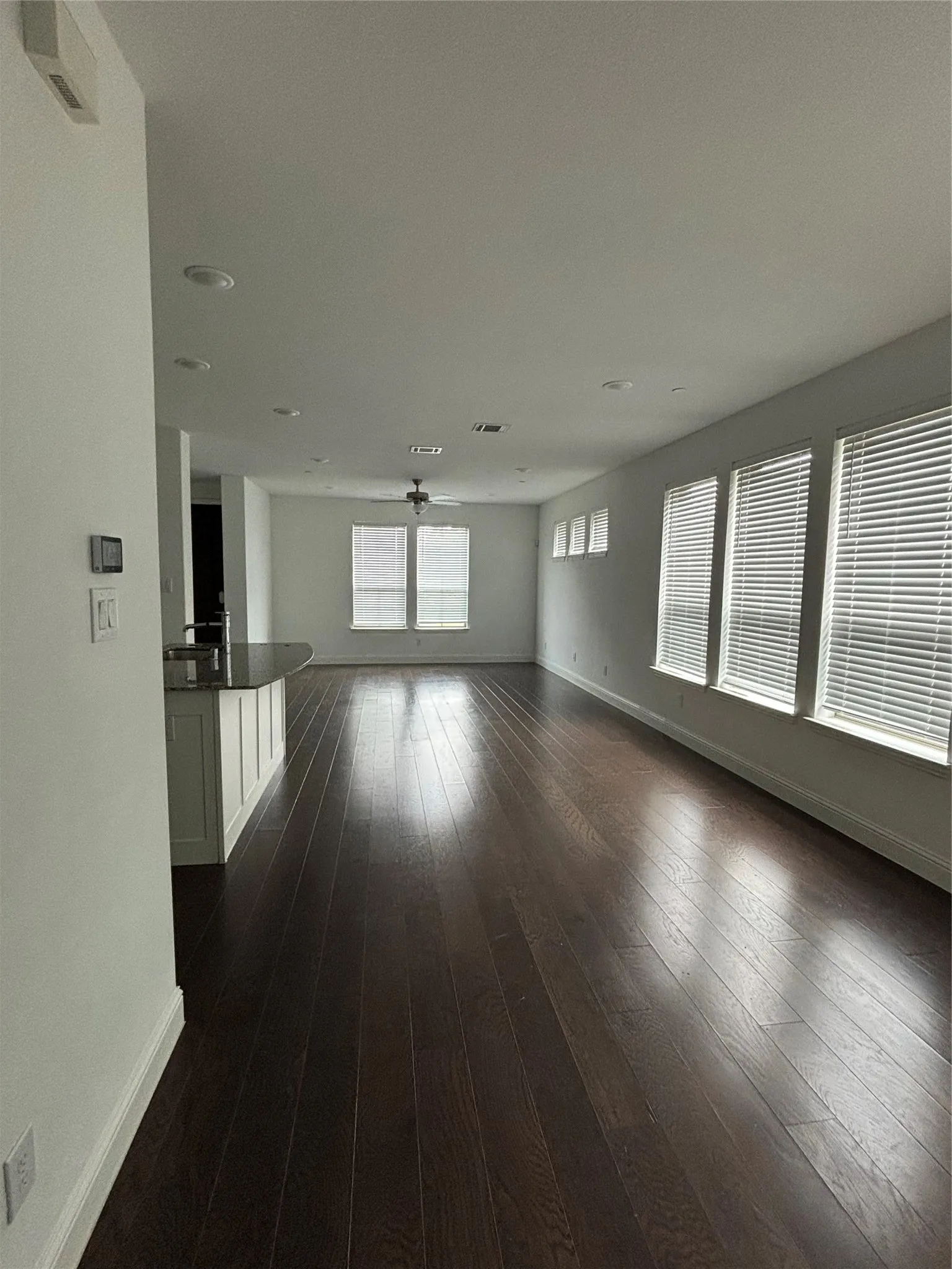 Townhouse For Rent in Dallas County , 2610 High Cotton Lane, Garland, Texas 75042, 3 Bedrooms, 3 Bathrooms, 2 Garage spaces, 2,035 Sqft, built in 2020, Price $2,690, mls#21286328, Real Estate Agent in Garland, Homes For Rent in Dallas county, Homes For Rent in Garland, Realtor in Garland Texas, Real Estate Brokerage Independent Realty Texas, Luminita Cordes Realtor