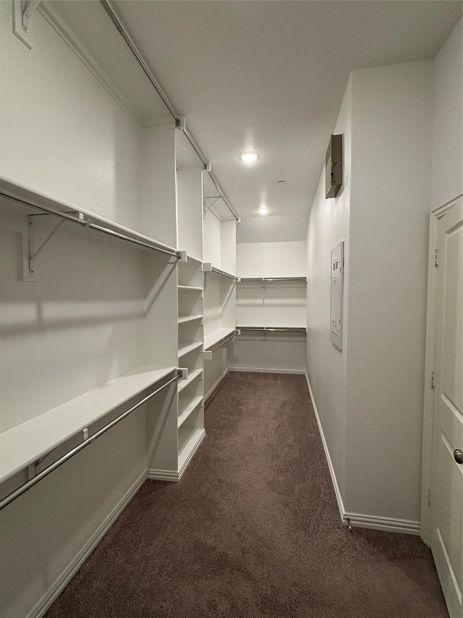 Townhouse For Rent in Dallas County , 2610 High Cotton Lane, Garland, Texas 75042, 3 Bedrooms, 3 Bathrooms, 2 Garage spaces, 2,035 Sqft, built in 2020, Price $2,690, mls#21286328, Real Estate Agent in Garland, Homes For Rent in Dallas county, Homes For Rent in Garland, Realtor in Garland Texas, Real Estate Brokerage Independent Realty Texas, Luminita Cordes Realtor