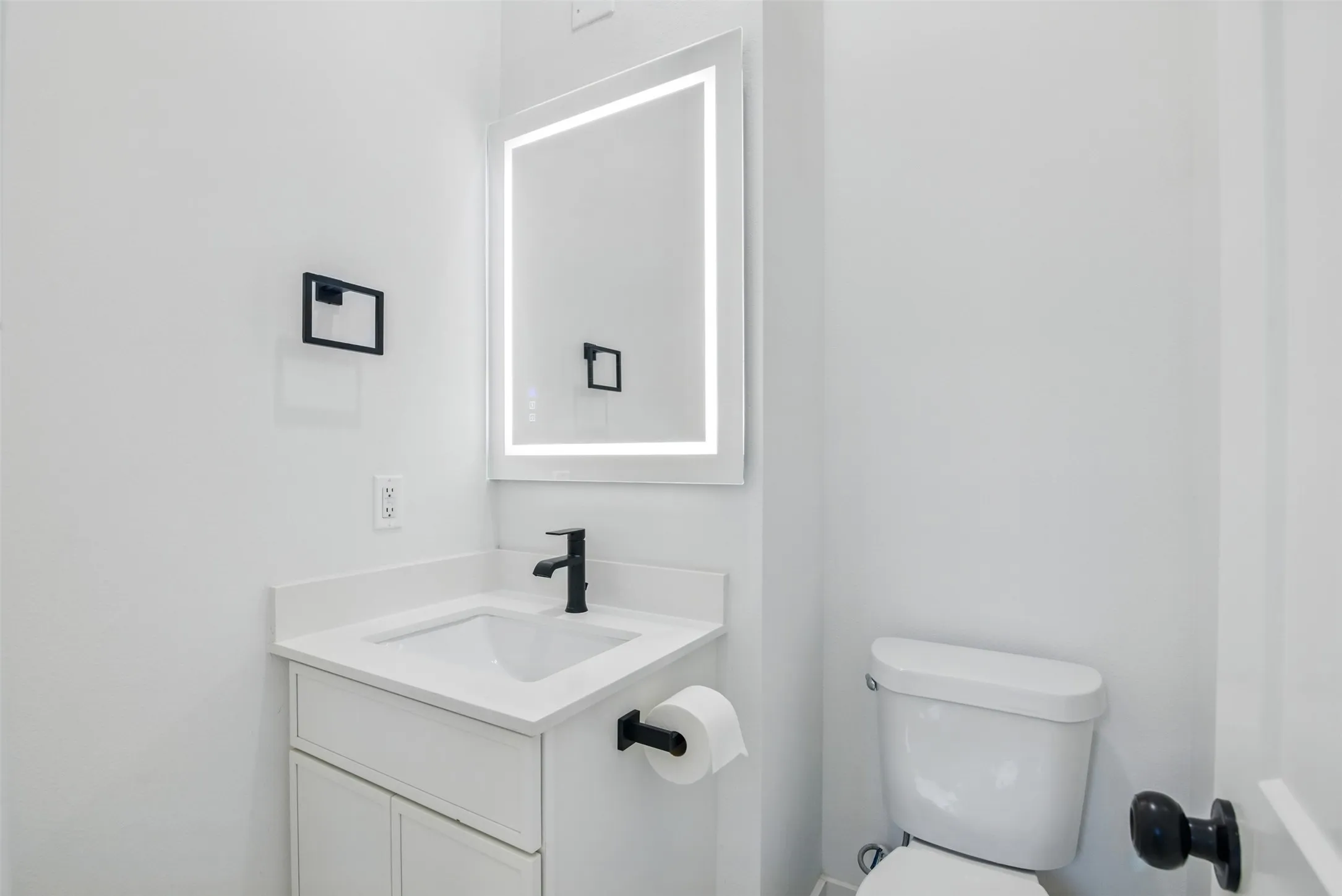 Condominium For Rent in Dallas County , 430 E 8th 201, Dallas, Texas 75203, 2 Bedrooms, 3 Bathrooms, 2 Garage spaces, 1,670 Sqft, built in 2025, Price $2,950, mls#21286527, Real Estate Agent in Dallas, Homes For Rent in Dallas county, Homes For Rent in Dallas, Realtor in Dallas Texas, Real Estate Brokerage Independent Realty Texas, Luminita Cordes Realtor