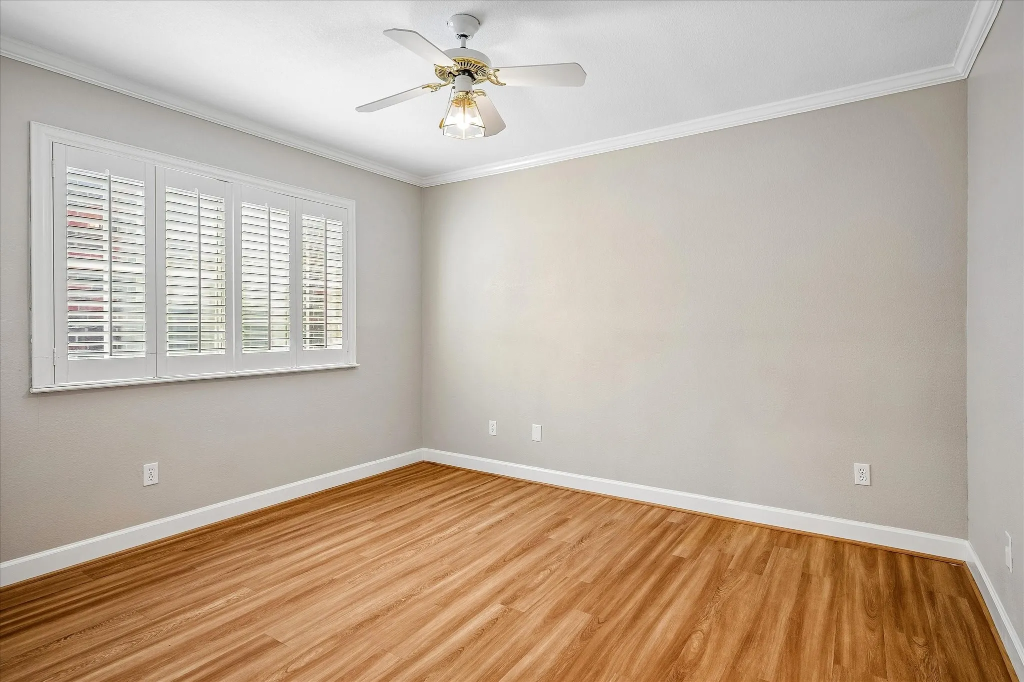 Single Family Residence For Sale in Collin County , 6227 Cupertino Trail, Dallas, Texas 75252, 3 Bedroom, 3 Bathroom, 2 Garage spaces, 2,284 Sqft, built in 1993, mls#21286493, Real Estate Agent in Dallas, Homes For Sale in Collin county, Homes For Sale in Dallas, Realtor in Dallas Texas, Real Estate Brokerage Independent Realty Texas, Luminita Cordes Realtor