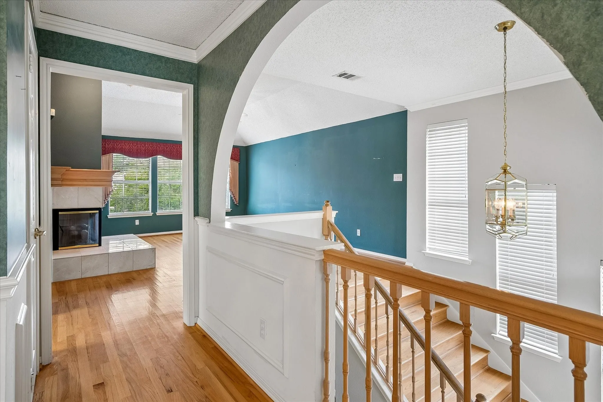 Single Family Residence For Sale in Collin County , 6227 Cupertino Trail, Dallas, Texas 75252, 3 Bedroom, 3 Bathroom, 2 Garage spaces, 2,284 Sqft, built in 1993, mls#21286493, Real Estate Agent in Dallas, Homes For Sale in Collin county, Homes For Sale in Dallas, Realtor in Dallas Texas, Real Estate Brokerage Independent Realty Texas, Luminita Cordes Realtor