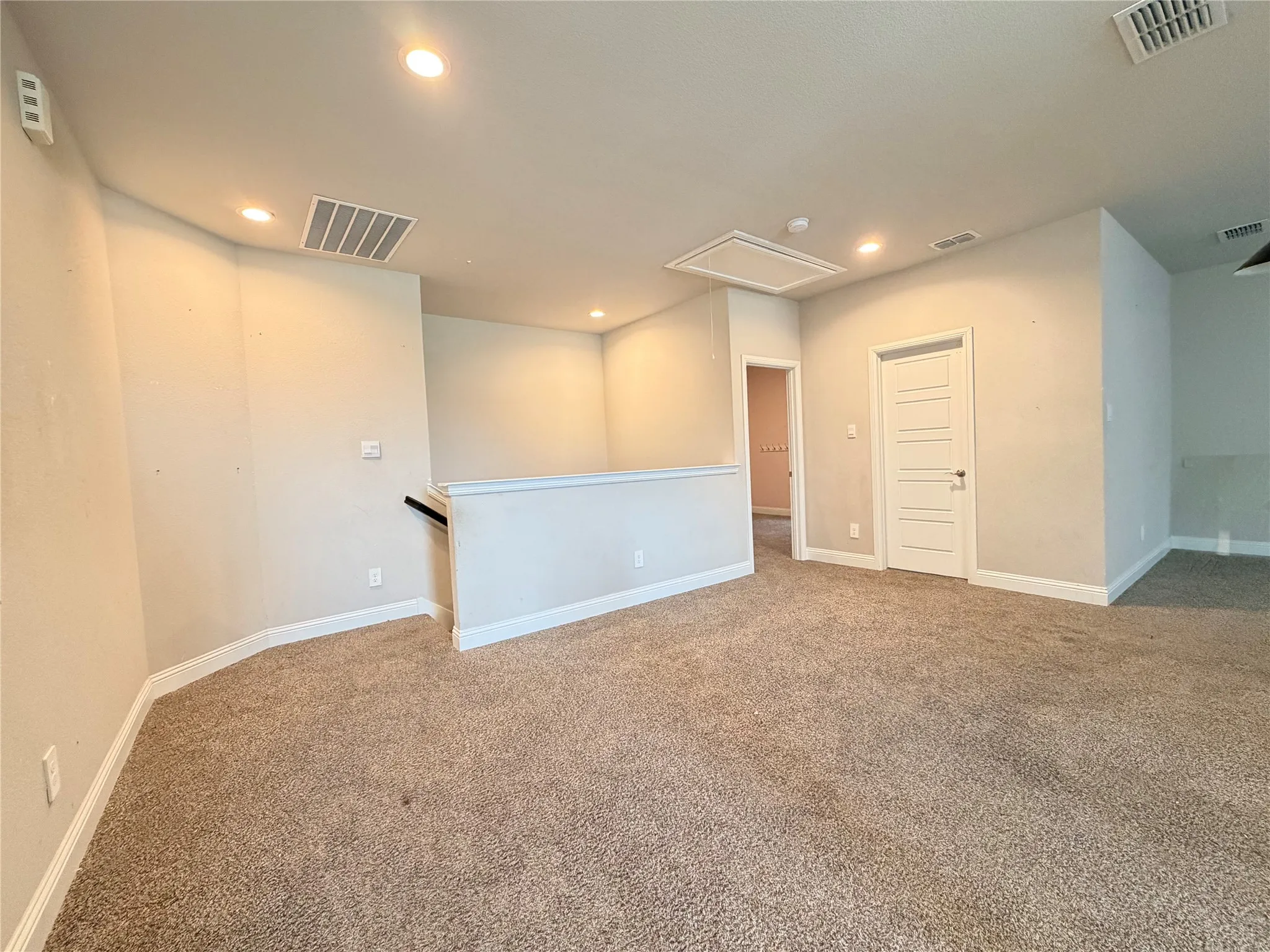Single Family Residence For Sale in Denton County , 1324 Razorbill Road, Denton, Texas 76205, 5 Bedroom, 4 Bathroom, 2 Garage spaces, 2,779 Sqft, built in 2023, mls#21286327, Real Estate Agent in Denton, Homes For Sale in Denton county, Homes For Sale in Denton, Realtor in Denton Texas, Real Estate Brokerage Independent Realty Texas, Luminita Cordes Realtor