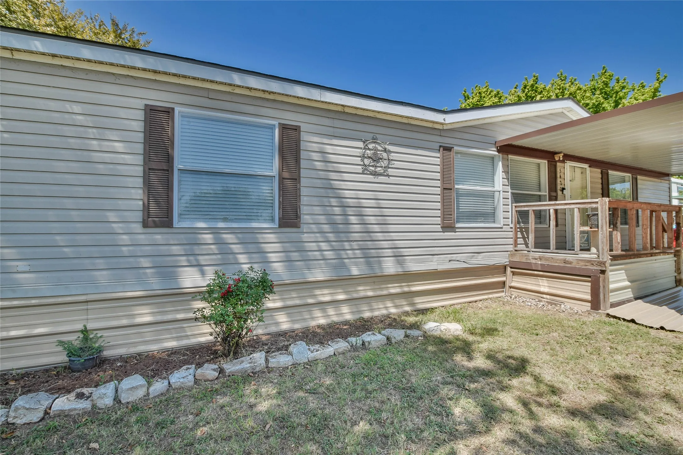 Great getaway if you are looking to be by the Lake!