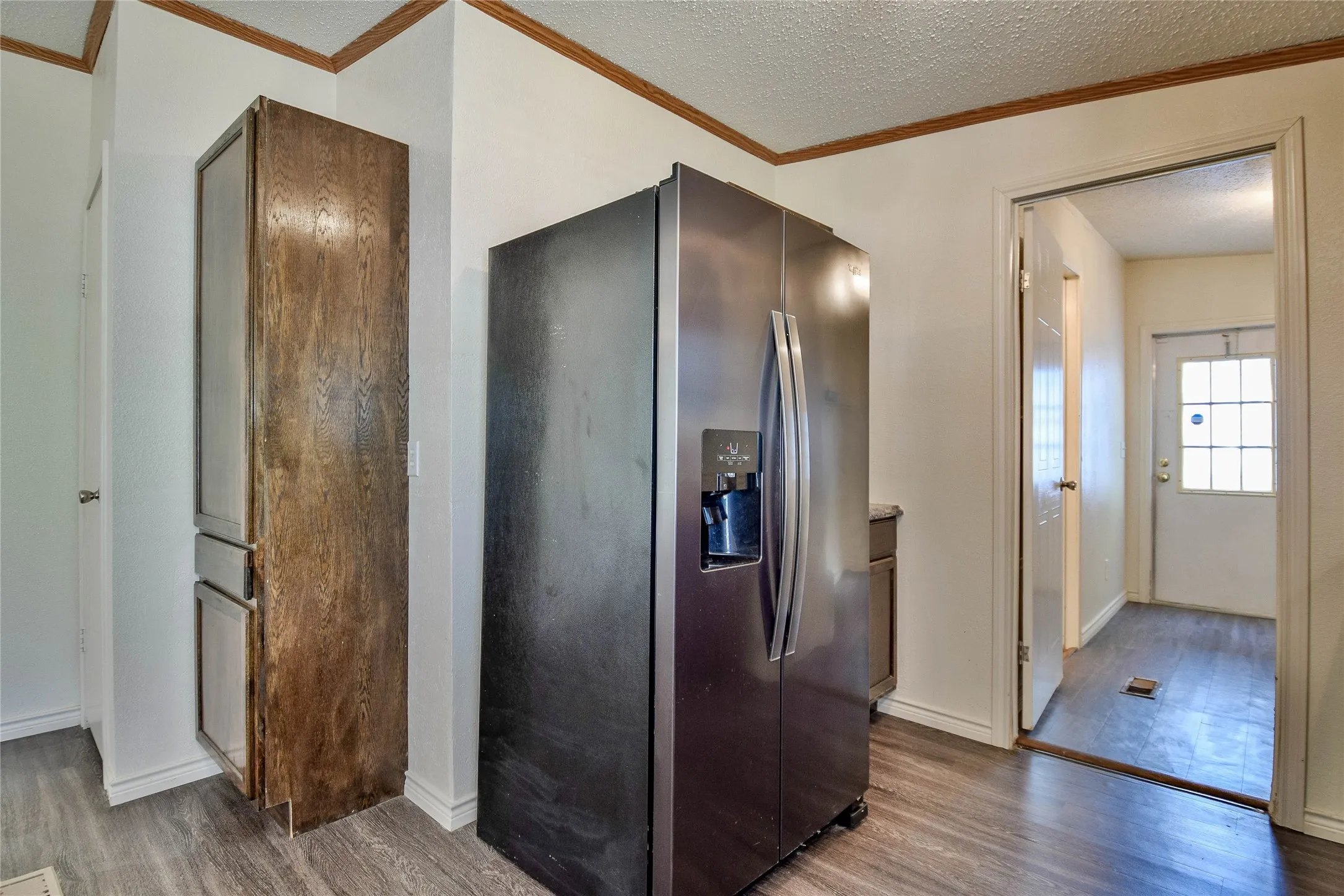 Mobile Home For Sale in Hood County , 5420 Water View Drive, Granbury, Texas 76048, 3 Bedroom, 2 Bathroom, Garage spaces, 1,488 Sqft, built in 2004, mls#21286525, Real Estate Agent in Granbury, Homes For Sale in Hood county, Homes For Sale in Granbury, Realtor in Granbury Texas, Real Estate Brokerage Independent Realty Texas, Luminita Cordes Realtor