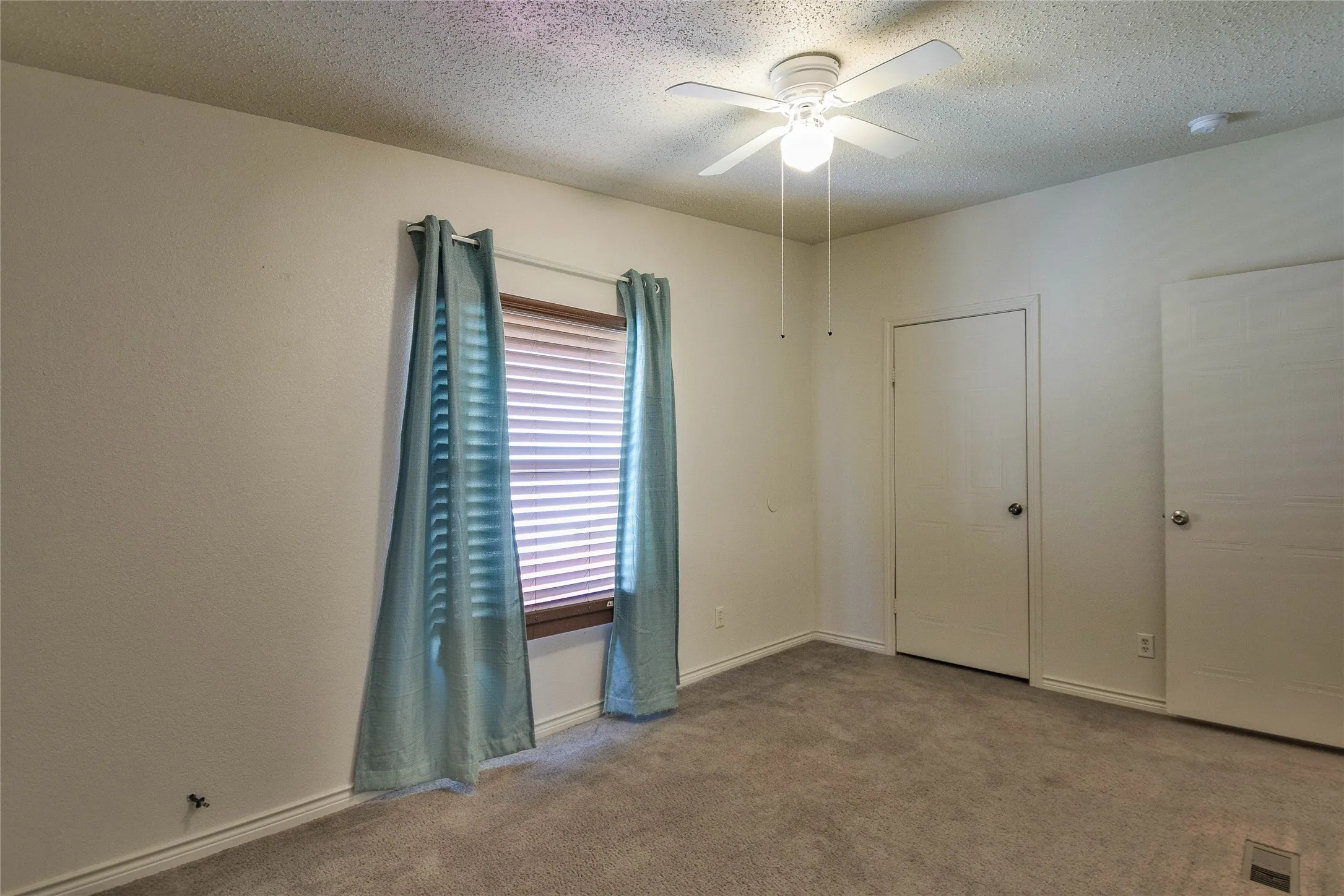 Guest bedroom provides a great space to​​‌​​​​‌​​‌‌​‌‌​​​‌‌​‌​‌​‌​​​‌​​ relax!