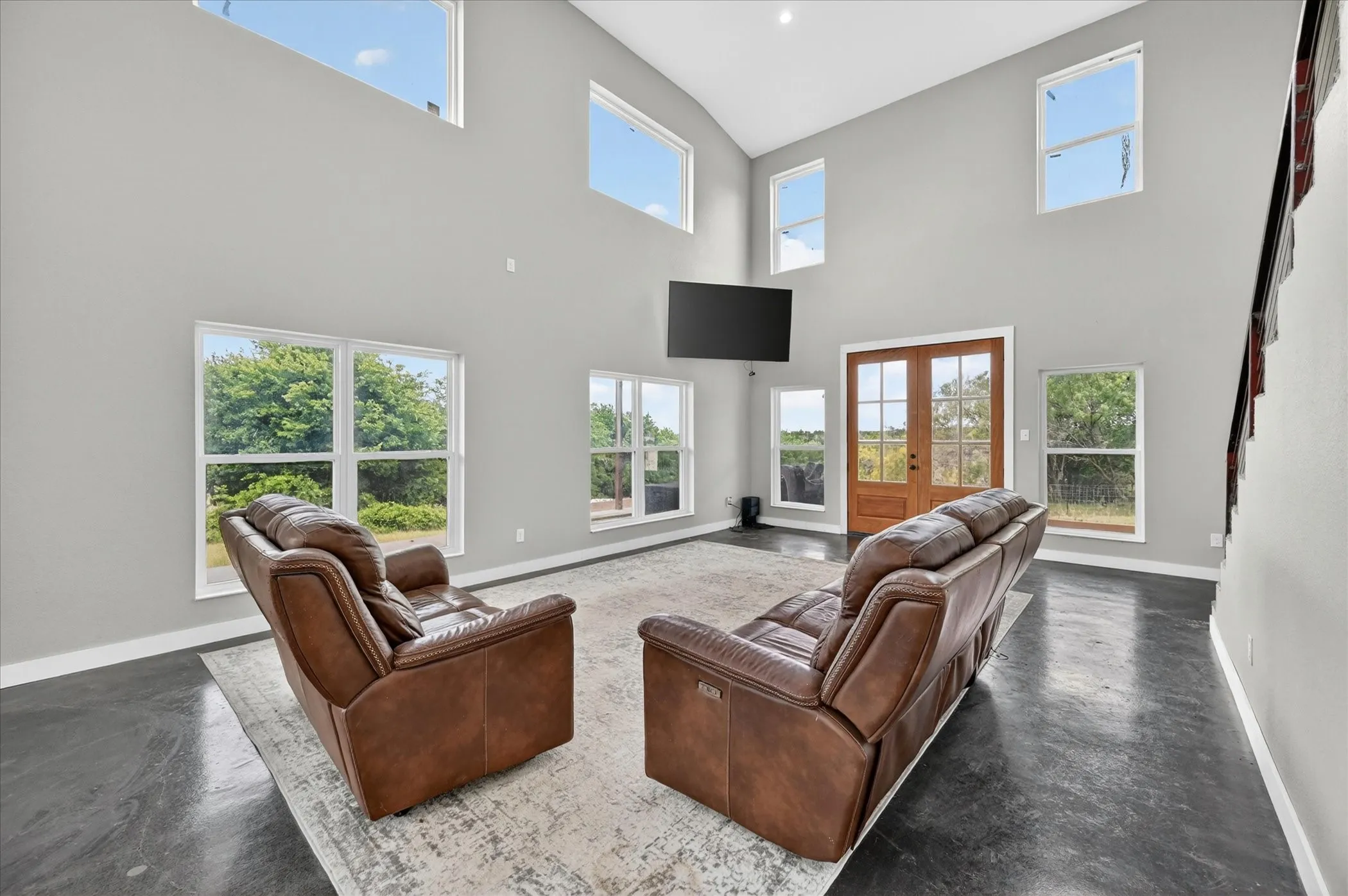 Single Family Residence For Sale in Hill County , 528 Hill County Road 4411, Grandview, Texas 76050, 3 Bedroom, 3 Bathroom, 2 Garage spaces, 2,496 Sqft, built in 2023, mls#21286567, Real Estate Agent in Grandview, Homes For Sale in Hill county, Homes For Sale in Grandview, Realtor in Grandview Texas, Real Estate Brokerage Independent Realty Texas, Luminita Cordes Realtor