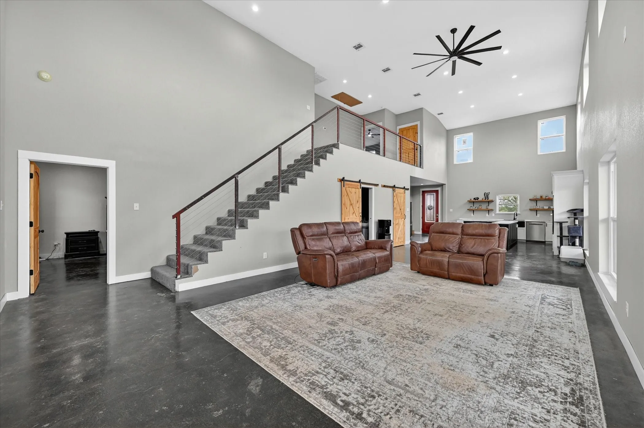 Single Family Residence For Sale in Hill County , 528 Hill County Road 4411, Grandview, Texas 76050, 3 Bedroom, 3 Bathroom, 2 Garage spaces, 2,496 Sqft, built in 2023, mls#21286567, Real Estate Agent in Grandview, Homes For Sale in Hill county, Homes For Sale in Grandview, Realtor in Grandview Texas, Real Estate Brokerage Independent Realty Texas, Luminita Cordes Realtor