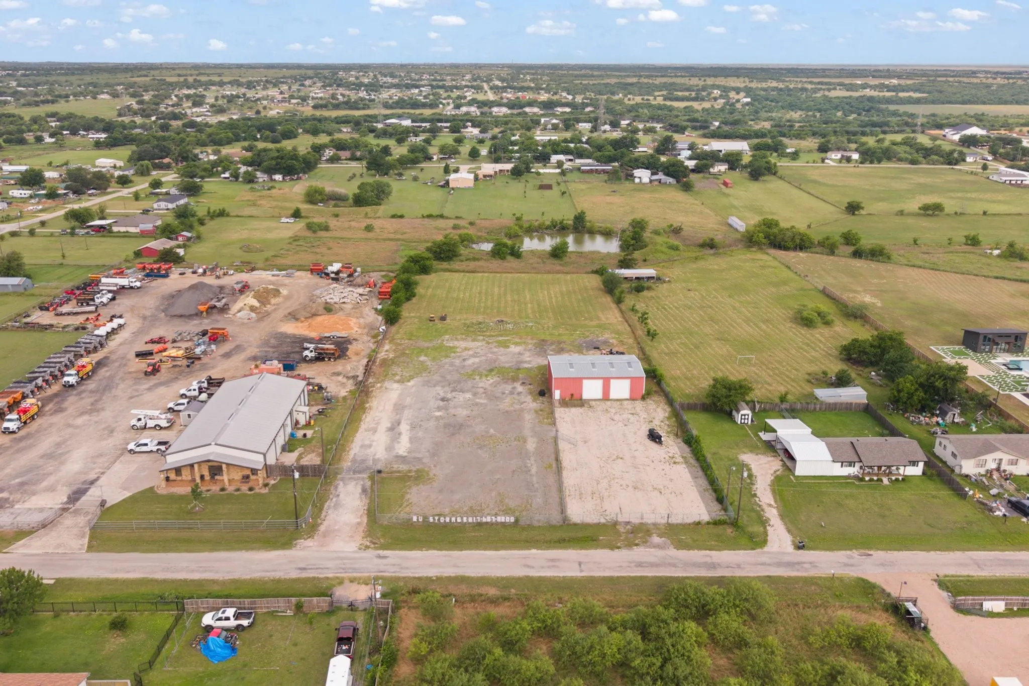Warehouse For Rent in Johnson County , 8208 Apollo Drive, Joshua, Texas 76058, 0, 0, Garage spaces, 0 Sqft, built in 1990, mls#21284812, Real Estate Agent in Joshua, Homes For Rent in Johnson county, Homes For Rent in Joshua, Realtor in Joshua Texas, Real Estate Brokerage Independent Realty Texas, Luminita Cordes Realtor