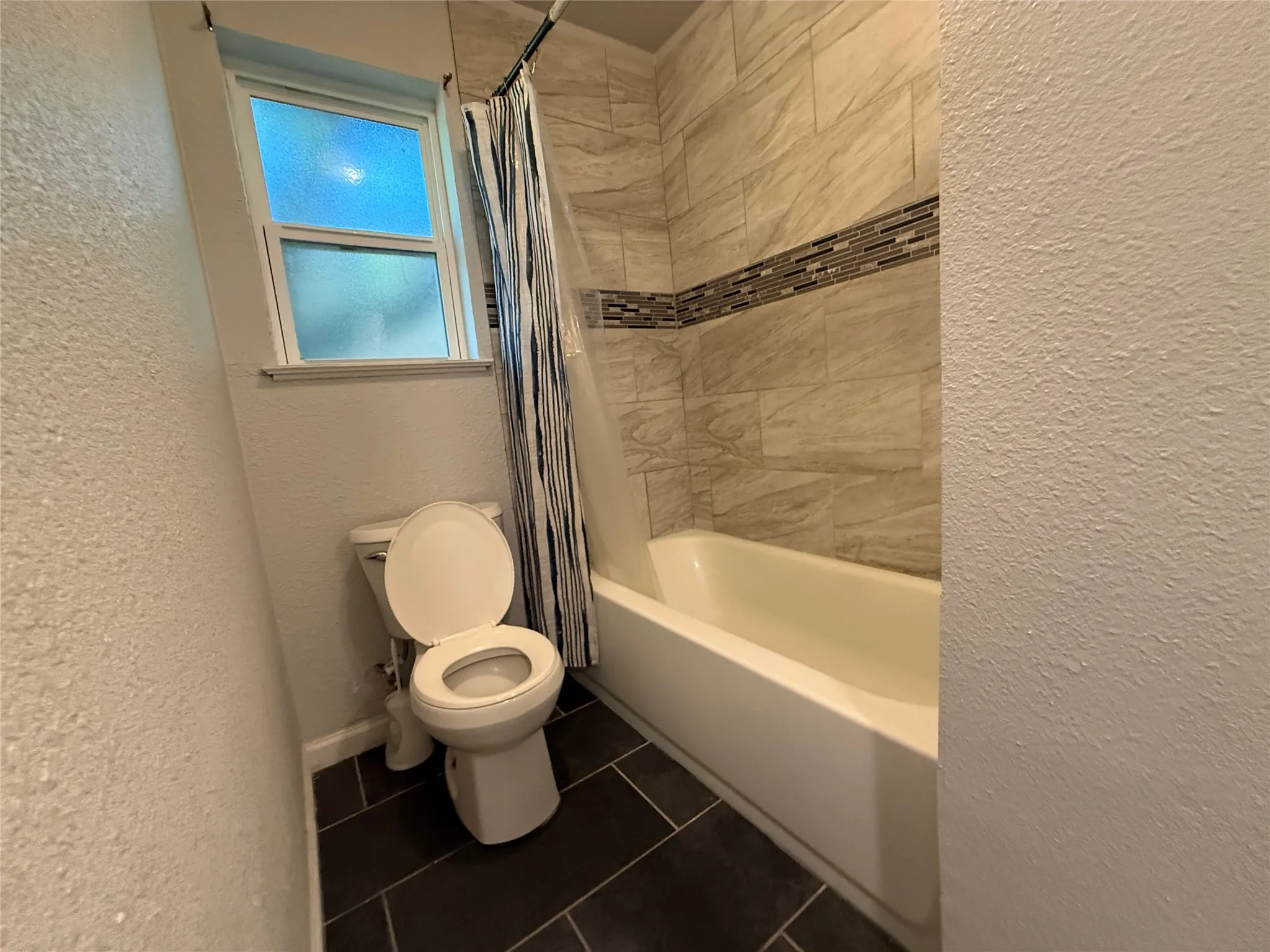 Single Family Residence For Sale in Tarrant County , 5305 Westhaven Drive, Fort Worth, Texas 76132, 4 Bedroom, 3 Bathroom, Garage spaces, 2,208 Sqft, built in 1967, mls#21284621, Real Estate Agent in Fort Worth, Homes For Sale in Tarrant county, Homes For Sale in Fort Worth, Realtor in Fort Worth Texas, Real Estate Brokerage Independent Realty Texas, Luminita Cordes Realtor