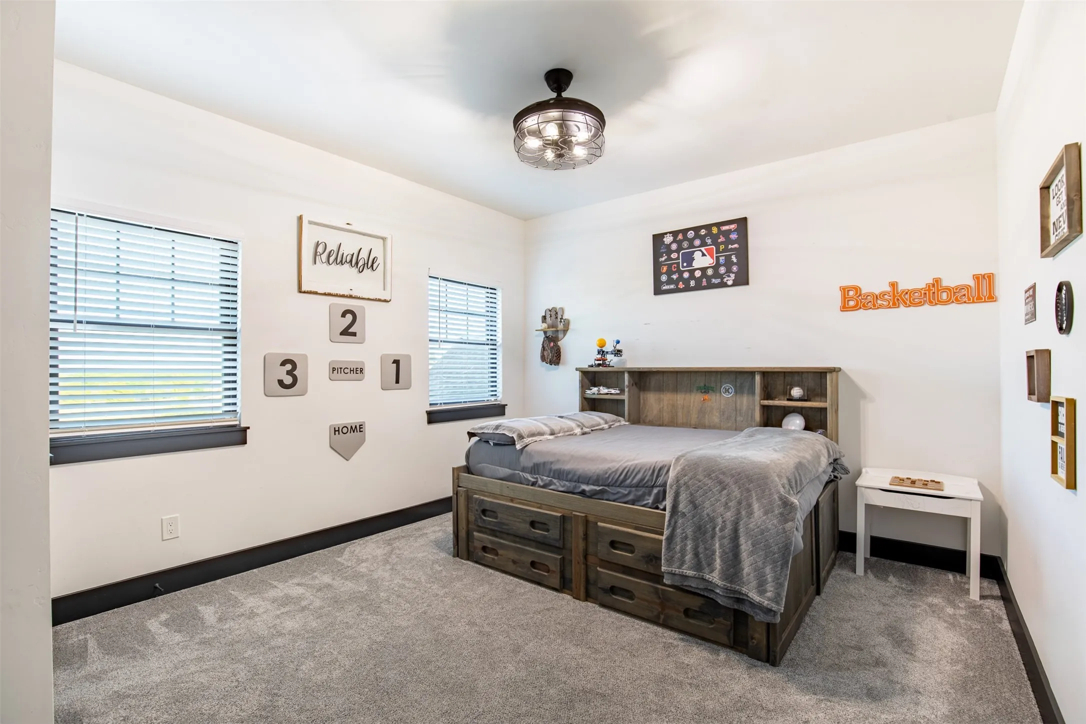Upstairs secondary bedroom overlooking the front of the home with hallway bathroom