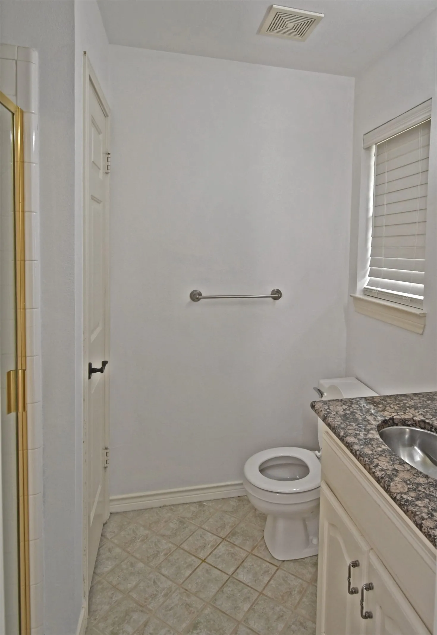 Single Family Residence For Sale in Dallas County , 2902 Live Oak Drive, Rowlett, Texas 75088, 4 Bedroom, 3 Bathroom, 2 Garage spaces, 2,950 Sqft, built in 1990, Price $480,000, mls#21286282, Real Estate Agent in Rowlett, Homes For Sale in Dallas county, Homes For Sale in Rowlett, Realtor in Rowlett Texas, Real Estate Brokerage Independent Realty Texas, Luminita Cordes Realtor
