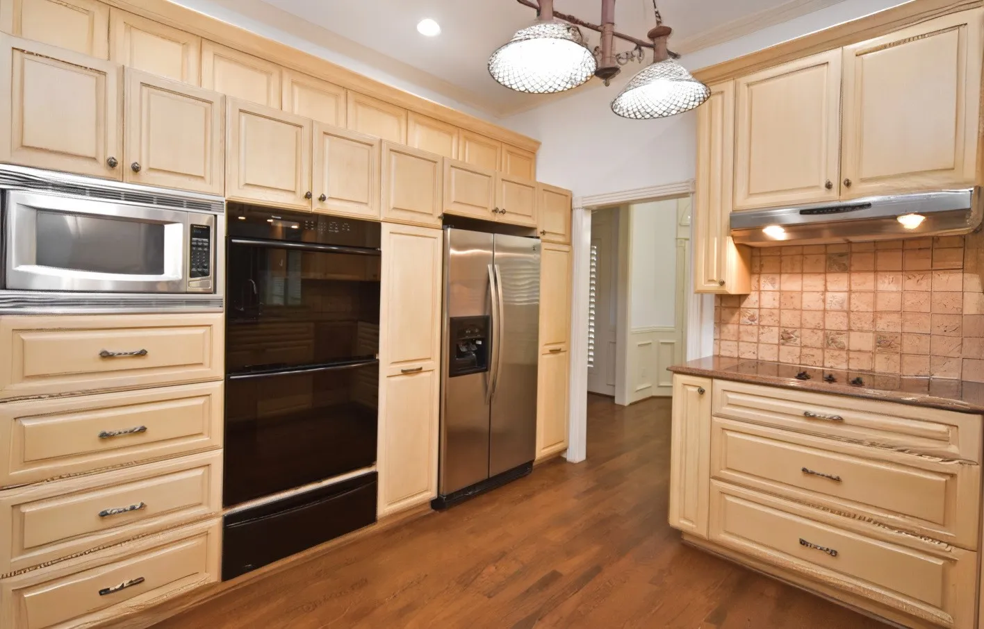 Single Family Residence For Sale in Dallas County , 2902 Live Oak Drive, Rowlett, Texas 75088, 4 Bedroom, 3 Bathroom, 2 Garage spaces, 2,950 Sqft, built in 1990, Price $480,000, mls#21286282, Real Estate Agent in Rowlett, Homes For Sale in Dallas county, Homes For Sale in Rowlett, Realtor in Rowlett Texas, Real Estate Brokerage Independent Realty Texas, Luminita Cordes Realtor