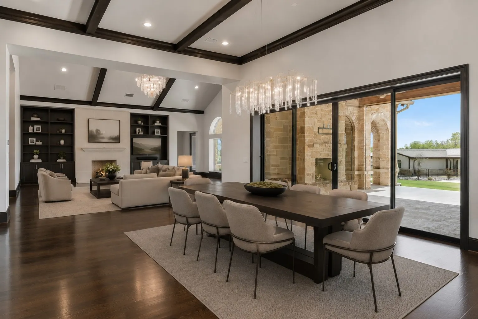 Single Family Residence For Sale in Collin County , 5825 County Road 173, Celina, Texas 75009, 5 Bedroom, 5 Bathroom, 4 Garage spaces, 10,939 Sqft, built in 2019, mls#21276872, Real Estate Agent in Celina, Homes For Sale in Collin county, Homes For Sale in Celina, Realtor in Celina Texas, Real Estate Brokerage Independent Realty Texas, Luminita Cordes Realtor