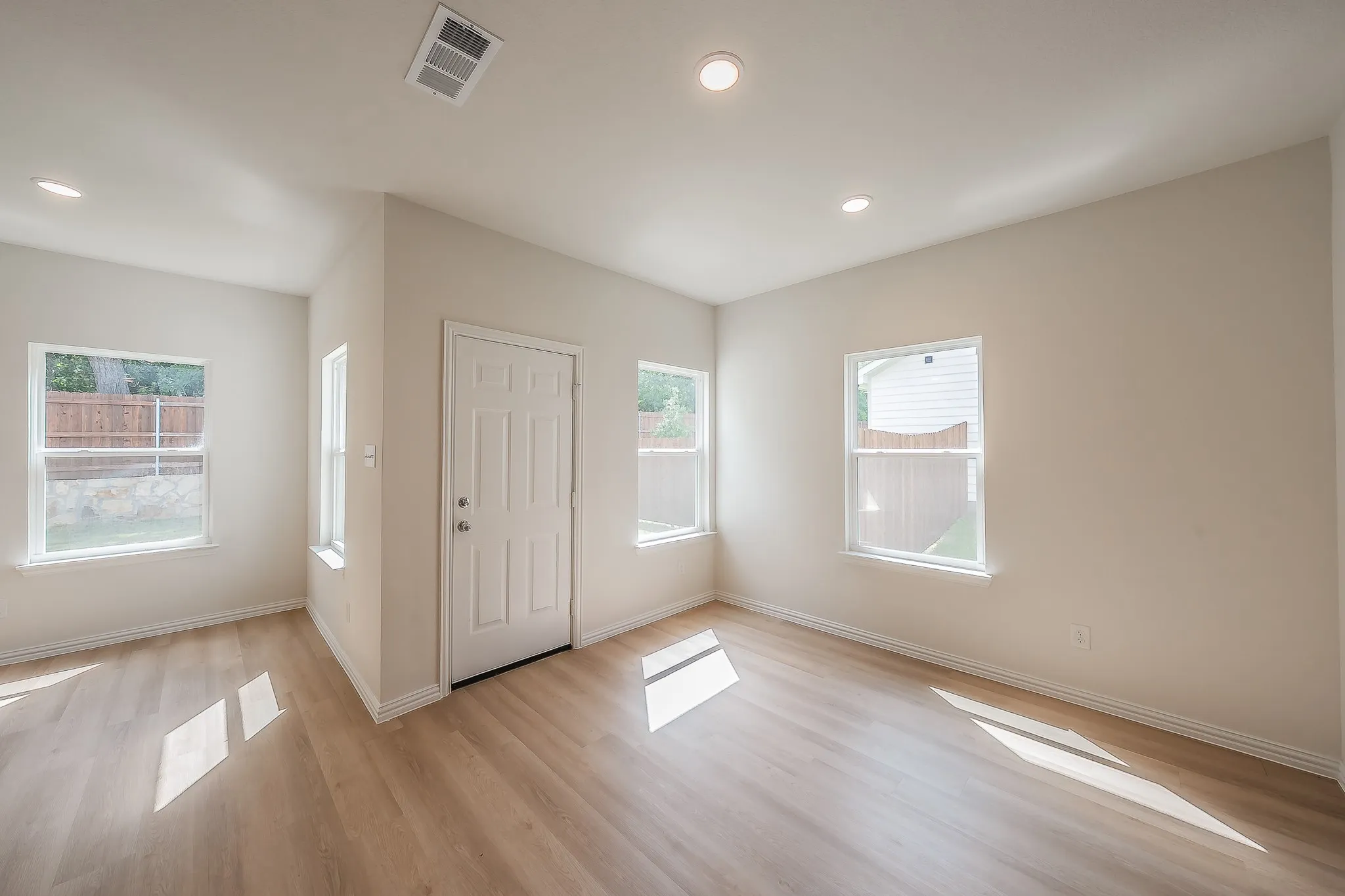 Single Family Residence For Sale in Johnson County , 121 Kylie Street, Cleburne, Texas 76031, 4 Bedroom, 3 Bathroom, 2 Garage spaces, 2,189 Sqft, built in 2024, mls#21286668, Real Estate Agent in Cleburne, Homes For Sale in Johnson county, Homes For Sale in Cleburne, Realtor in Cleburne Texas, Real Estate Brokerage Independent Realty Texas, Luminita Cordes Realtor