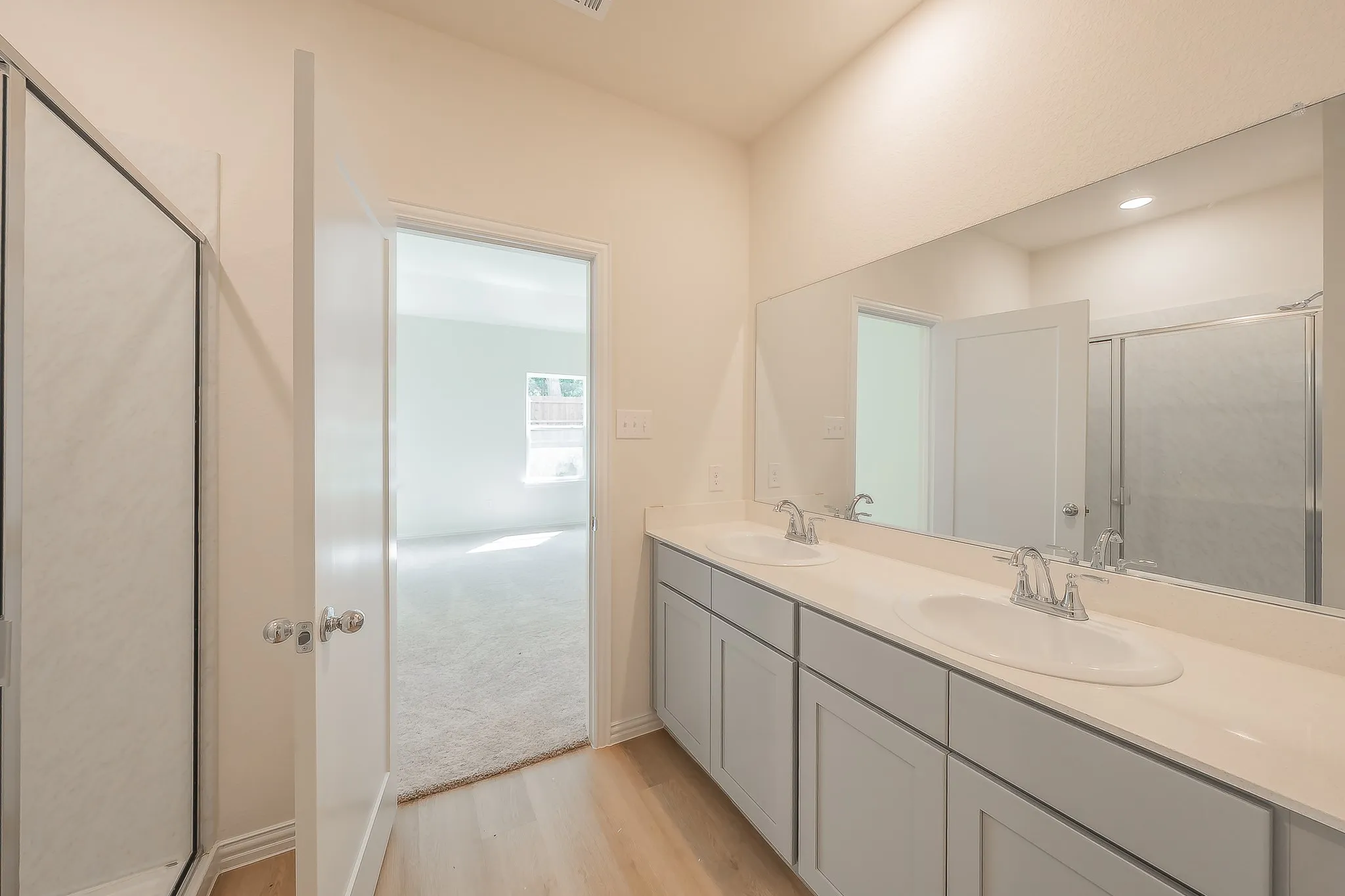 Single Family Residence For Sale in Johnson County , 121 Kylie Street, Cleburne, Texas 76031, 4 Bedroom, 3 Bathroom, 2 Garage spaces, 2,189 Sqft, built in 2024, mls#21286668, Real Estate Agent in Cleburne, Homes For Sale in Johnson county, Homes For Sale in Cleburne, Realtor in Cleburne Texas, Real Estate Brokerage Independent Realty Texas, Luminita Cordes Realtor