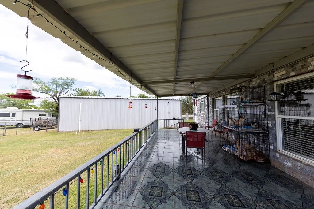 Mobile Home For Sale in Stephens County , 4544 scenic dr Drive, Breckenridge, Texas 76424, 3 Bedrooms, 2 Bathrooms, 2 Garage spaces, 1,920 Sqft, built in 1997, Price $285,000, mls#21286677, Real Estate Agent in Breckenridge, Homes For Sale in Stephens county, Homes For Sale in Breckenridge, Realtor in Breckenridge Texas, Real Estate Brokerage Independent Realty Texas, Luminita Cordes Realtor