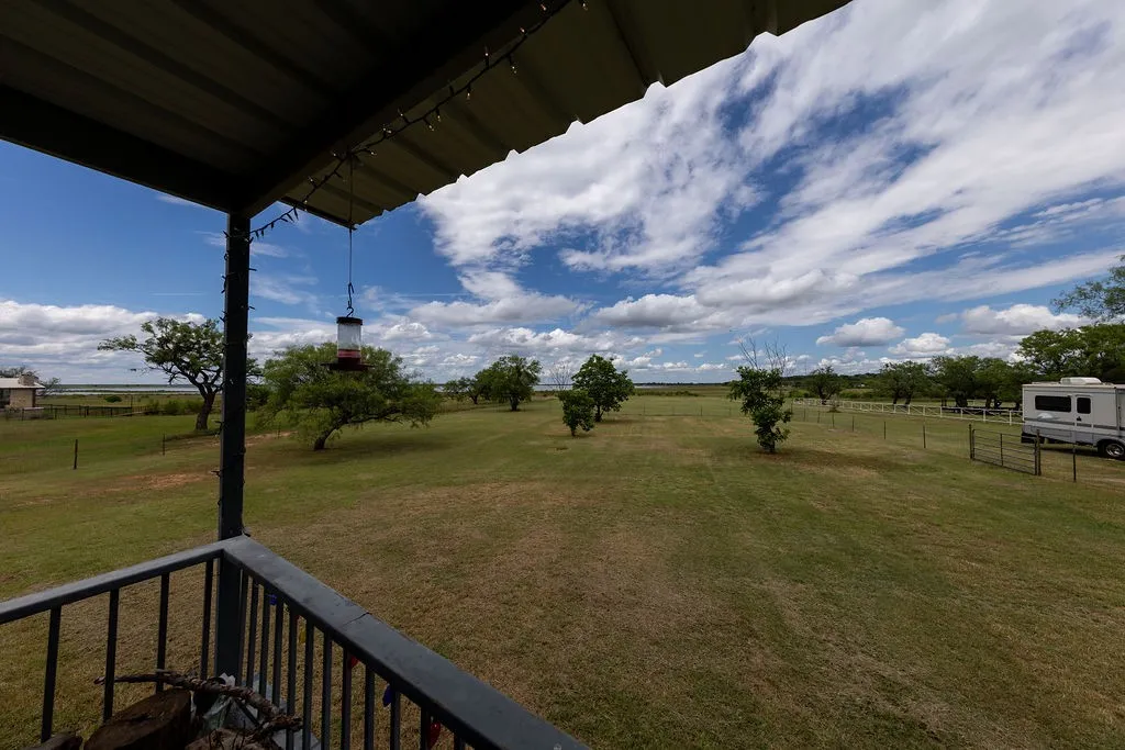 Mobile Home For Sale in Stephens County , 4544 scenic dr Drive, Breckenridge, Texas 76424, 3 Bedrooms, 2 Bathrooms, 2 Garage spaces, 1,920 Sqft, built in 1997, Price $285,000, mls#21286677, Real Estate Agent in Breckenridge, Homes For Sale in Stephens county, Homes For Sale in Breckenridge, Realtor in Breckenridge Texas, Real Estate Brokerage Independent Realty Texas, Luminita Cordes Realtor