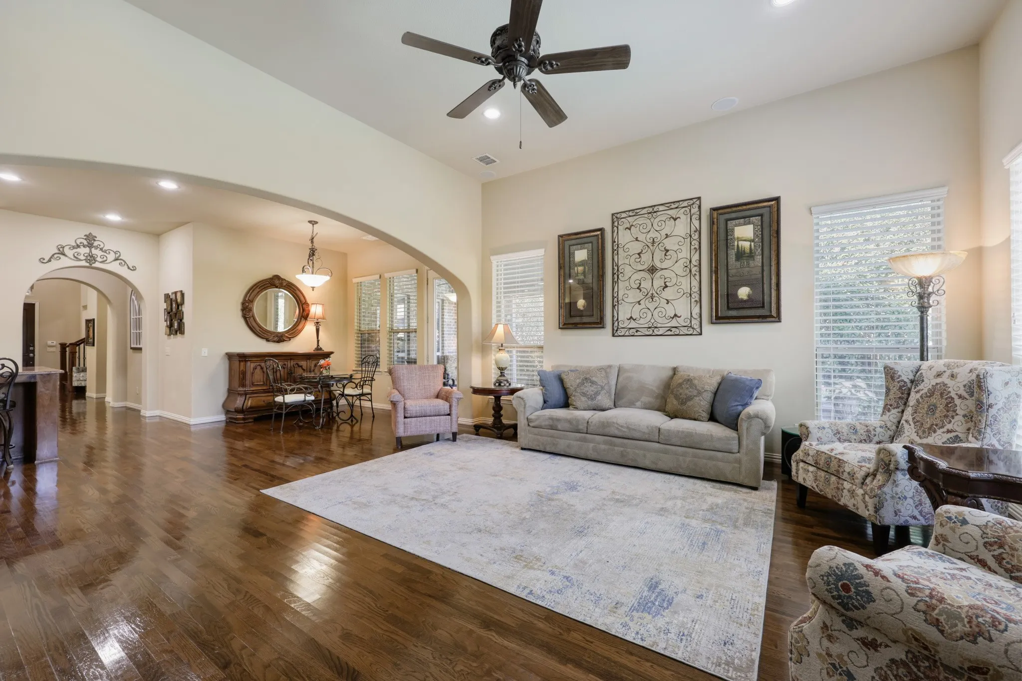 Single Family Residence For Sale in Collin County , 10096 Drawbridge Drive, Frisco, Texas 75035, 4 Bedroom, 4 Bathroom, 3 Garage spaces, 3,955 Sqft, built in 2011, mls#21283489, Real Estate Agent in Frisco, Homes For Sale in Collin county, Homes For Sale in Frisco, Realtor in Frisco Texas, Real Estate Brokerage Independent Realty Texas, Luminita Cordes Realtor