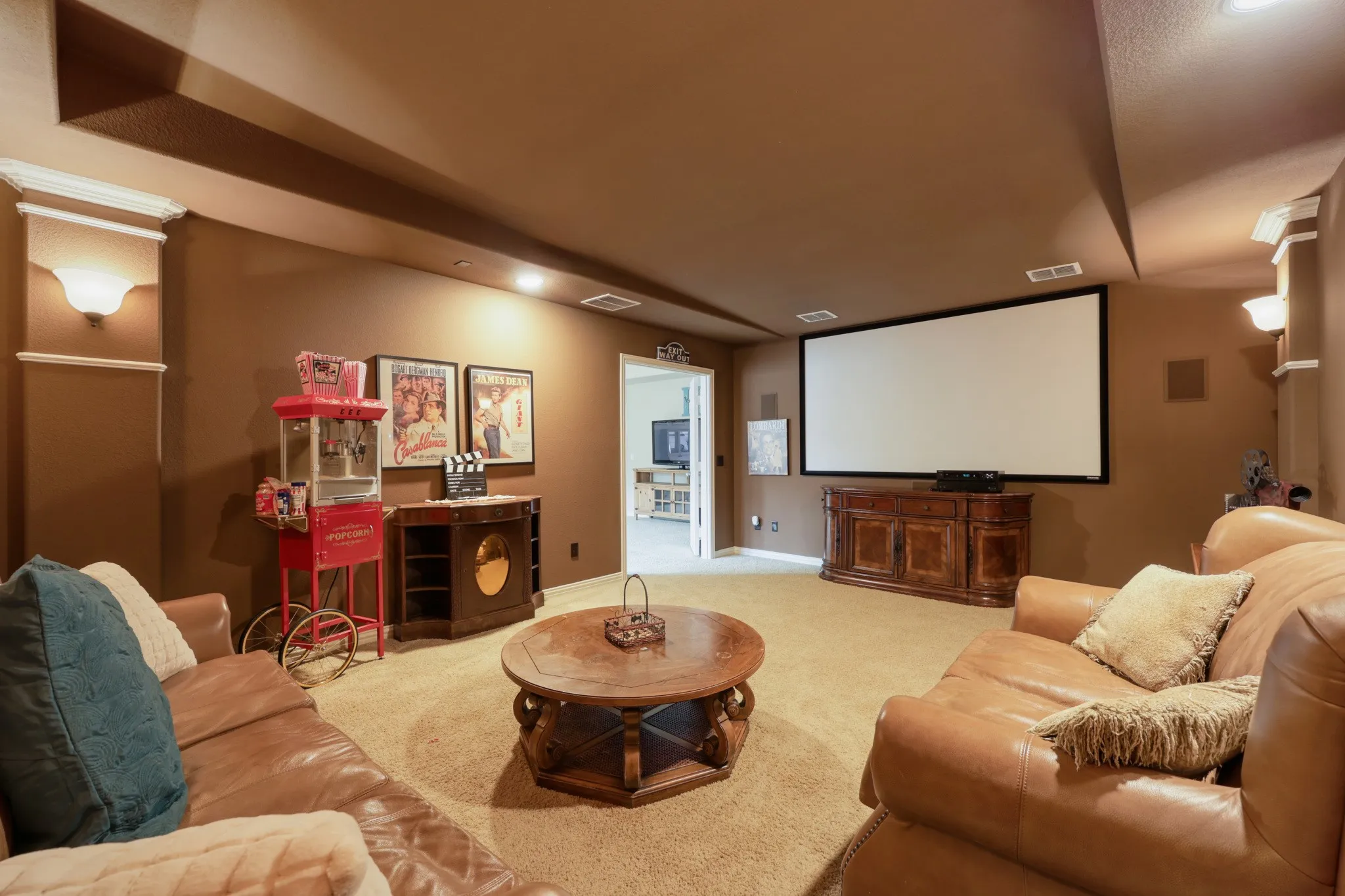 Single Family Residence For Sale in Collin County , 10096 Drawbridge Drive, Frisco, Texas 75035, 4 Bedroom, 4 Bathroom, 3 Garage spaces, 3,955 Sqft, built in 2011, mls#21283489, Real Estate Agent in Frisco, Homes For Sale in Collin county, Homes For Sale in Frisco, Realtor in Frisco Texas, Real Estate Brokerage Independent Realty Texas, Luminita Cordes Realtor