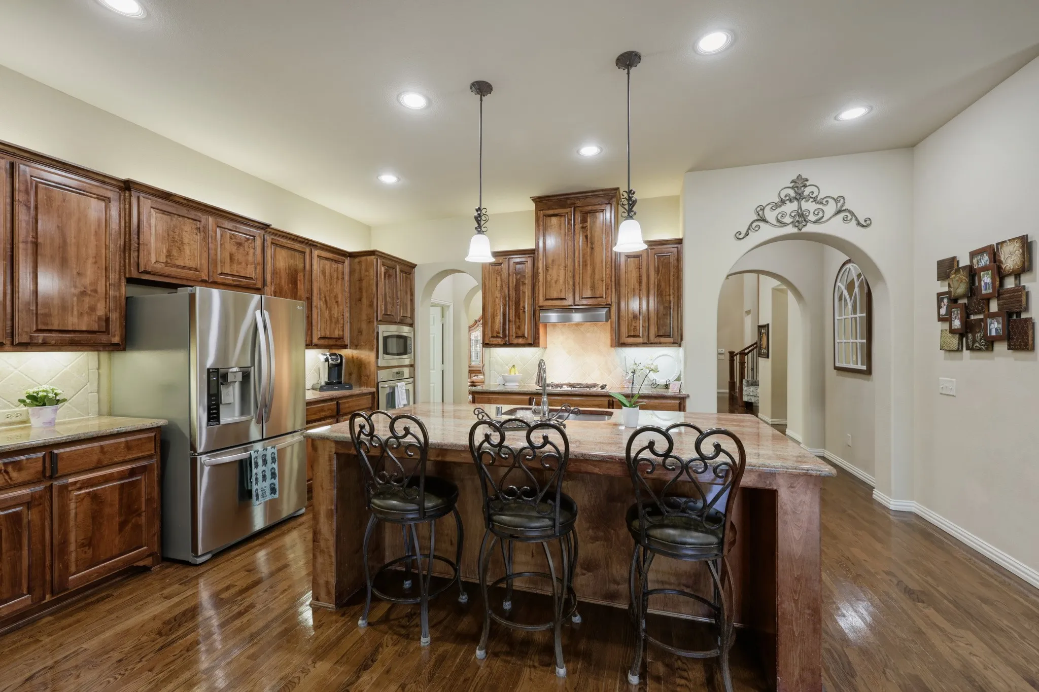 Single Family Residence For Sale in Collin County , 10096 Drawbridge Drive, Frisco, Texas 75035, 4 Bedroom, 4 Bathroom, 3 Garage spaces, 3,955 Sqft, built in 2011, mls#21283489, Real Estate Agent in Frisco, Homes For Sale in Collin county, Homes For Sale in Frisco, Realtor in Frisco Texas, Real Estate Brokerage Independent Realty Texas, Luminita Cordes Realtor