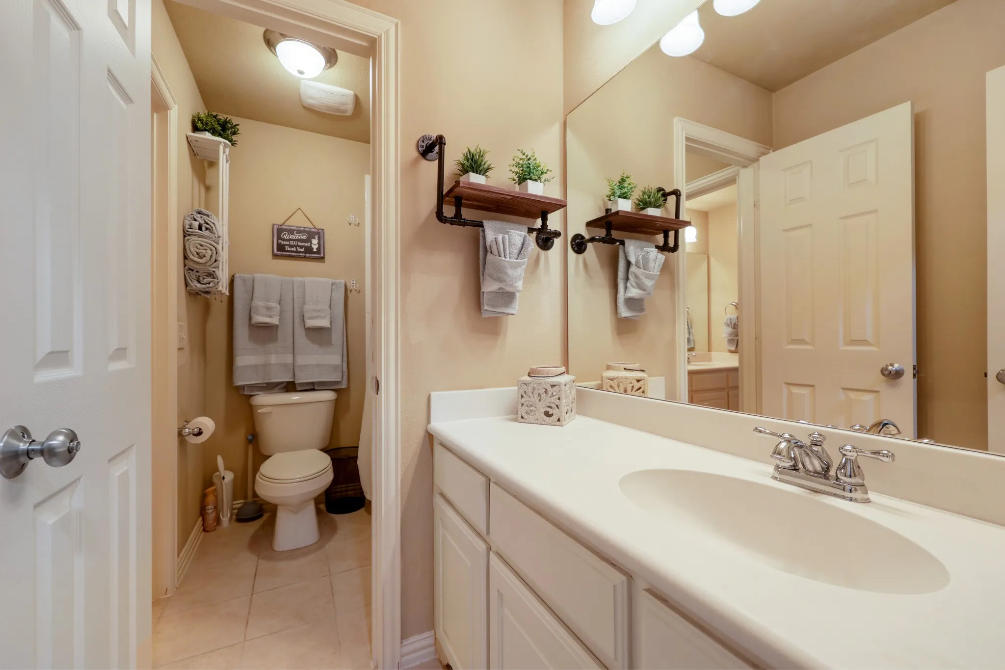 Single Family Residence For Sale in Collin County , 10096 Drawbridge Drive, Frisco, Texas 75035, 4 Bedroom, 4 Bathroom, 3 Garage spaces, 3,955 Sqft, built in 2011, mls#21283489, Real Estate Agent in Frisco, Homes For Sale in Collin county, Homes For Sale in Frisco, Realtor in Frisco Texas, Real Estate Brokerage Independent Realty Texas, Luminita Cordes Realtor