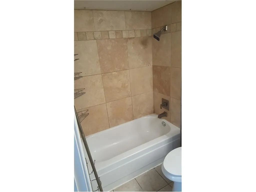 Condominium For Rent in Tarrant County , 2305 Basil Drive D301, Arlington, Texas 76006, 1 Bedroom, 1 Bathroom, Garage spaces, 535 Sqft, built in 1981, mls#21286708, Real Estate Agent in Arlington, Homes For Rent in Tarrant county, Homes For Rent in Arlington, Realtor in Arlington Texas, Real Estate Brokerage Independent Realty Texas, Luminita Cordes Realtor